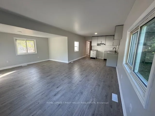 Photo 20 of 18 Park Boulevard, Erin — HOMEH