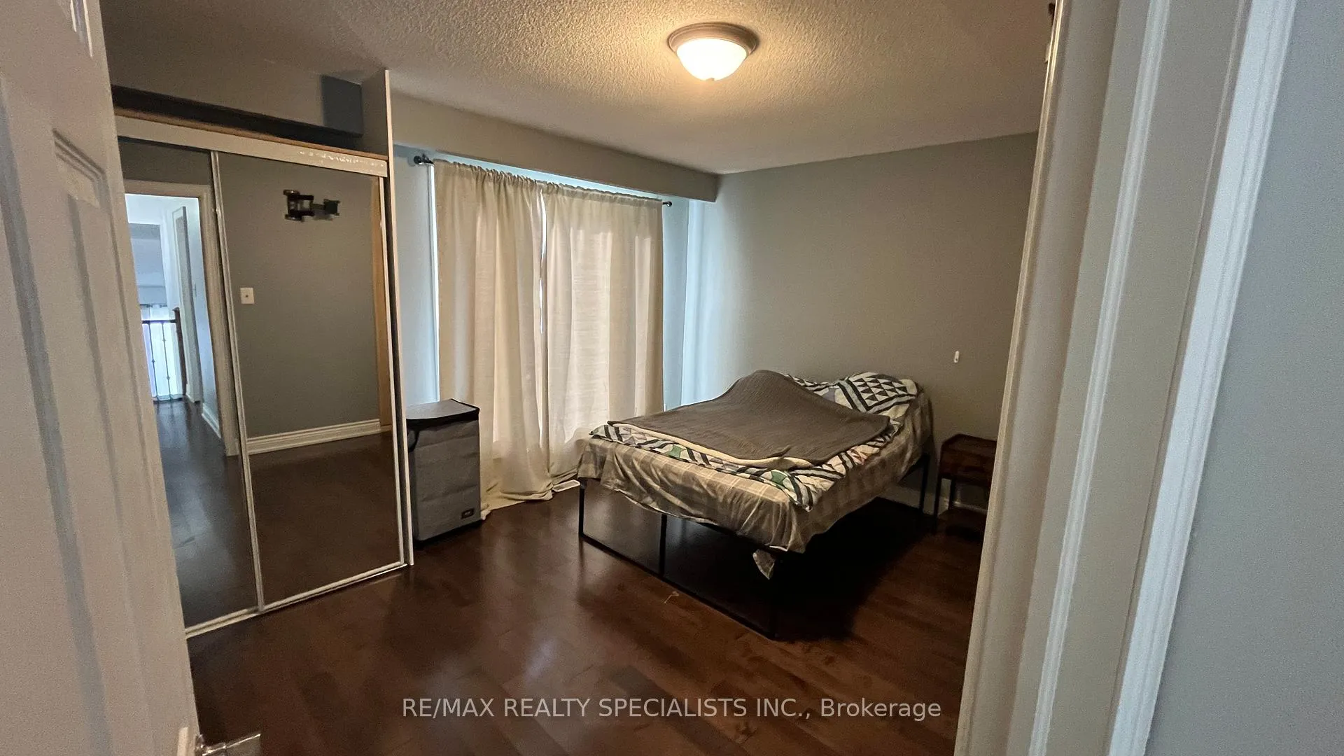 Photo 20 of 62 Camberley Crescent, Brampton, Brampton North — HOMEH