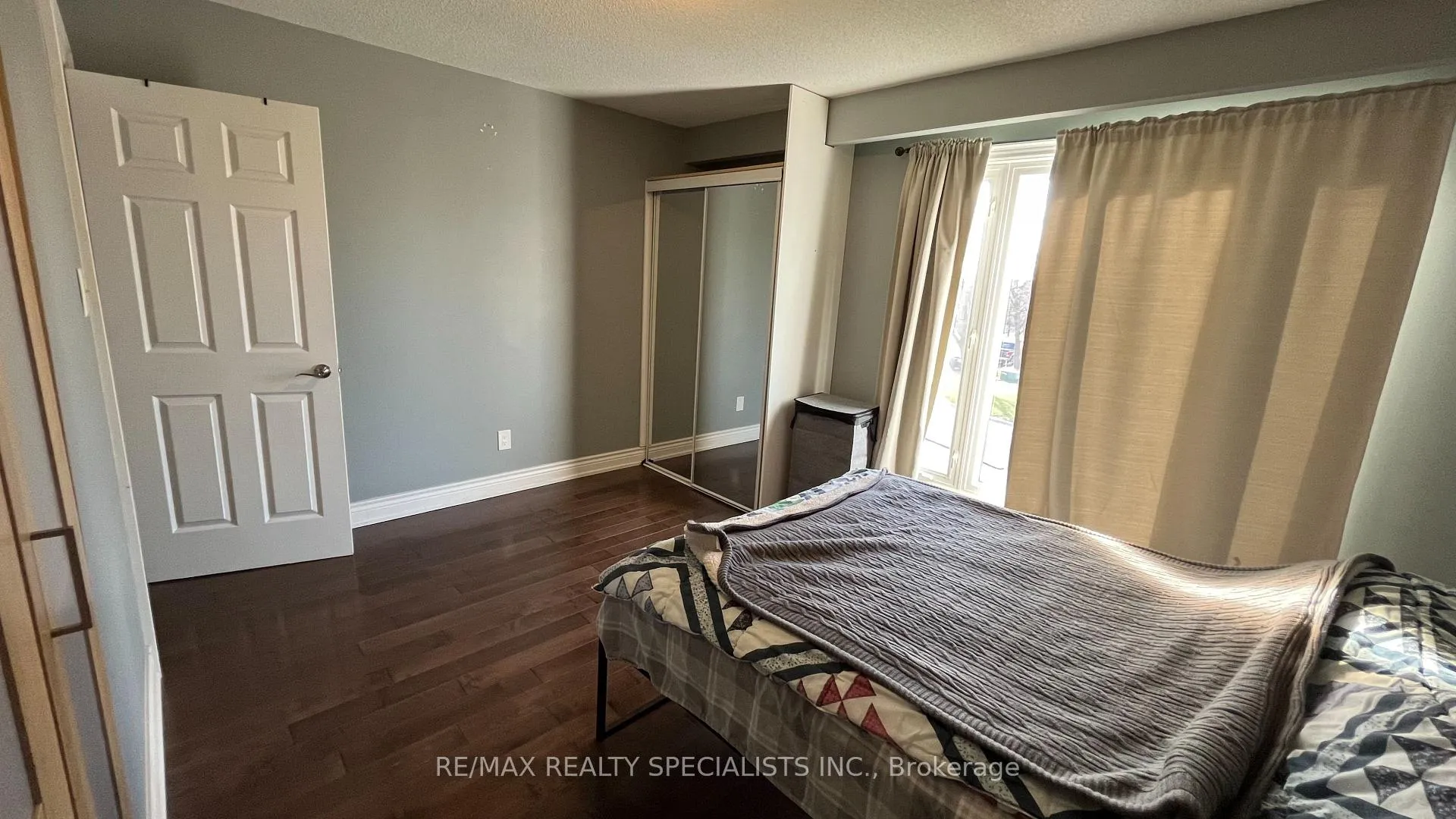 Photo 23 of 62 Camberley Crescent, Brampton, Brampton North — HOMEH