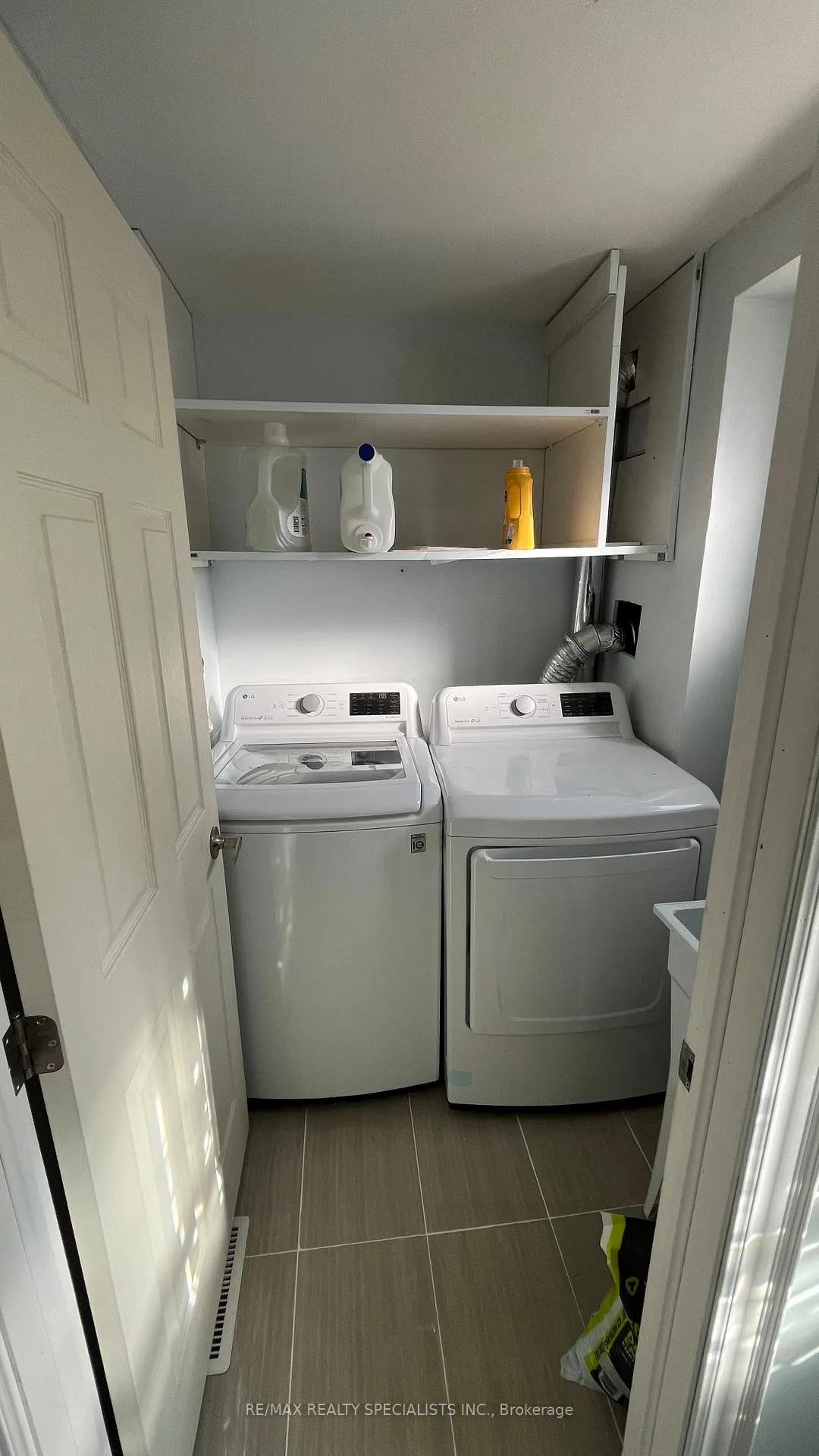 Photo 26 of 62 Camberley Crescent, Brampton, Brampton North — HOMEH