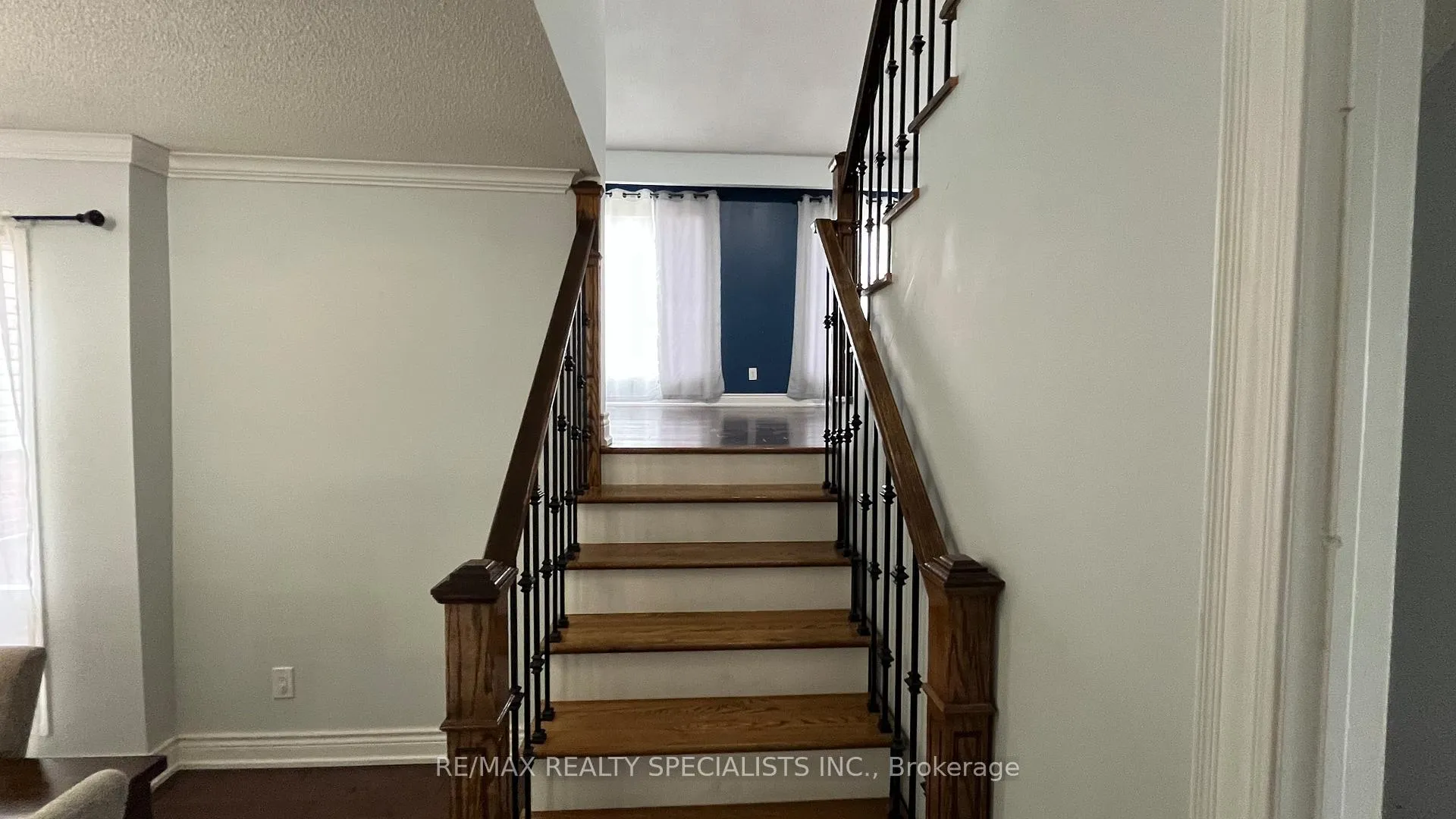 Photo 30 of 62 Camberley Crescent, Brampton, Brampton North — HOMEH