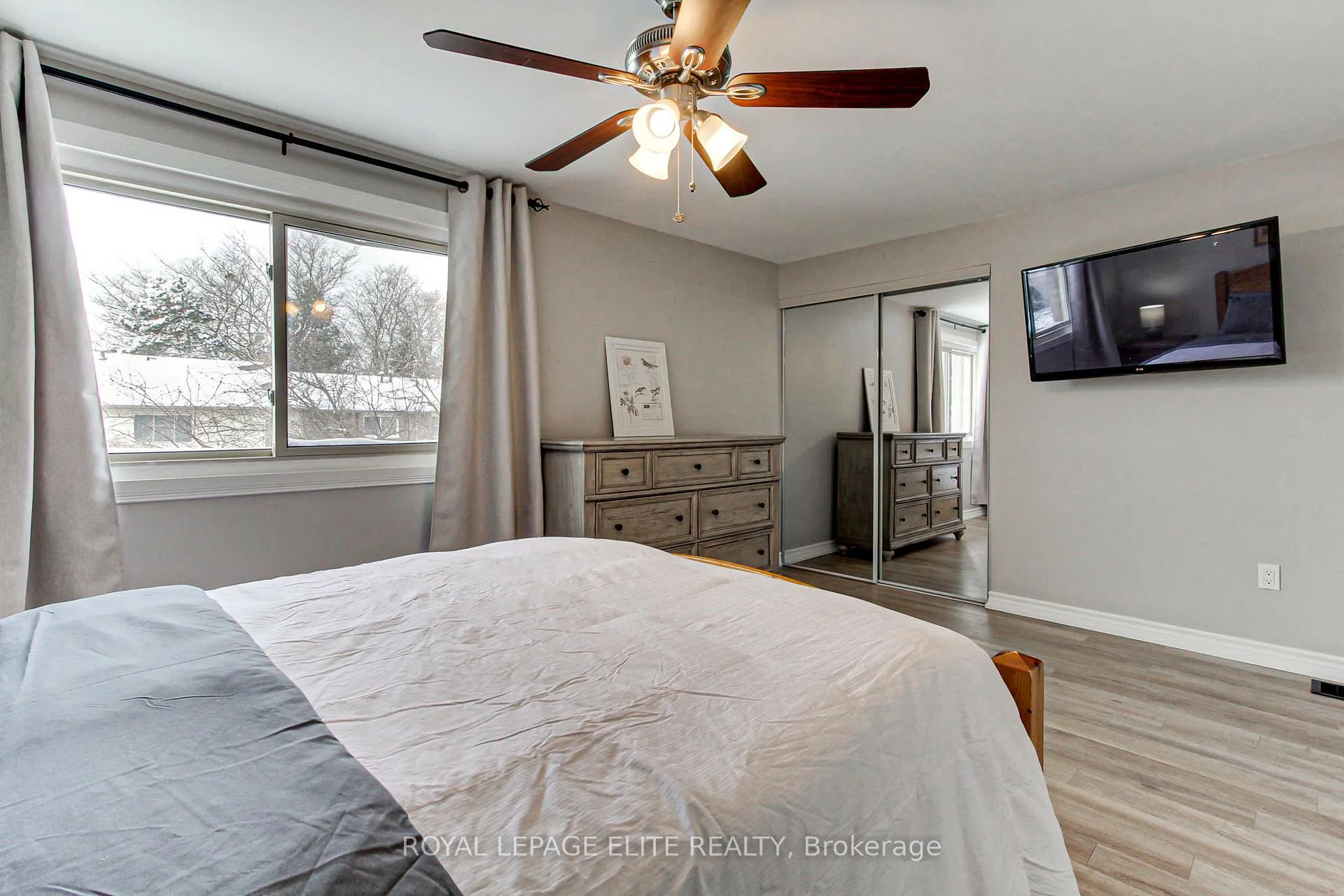 Photo 24 of 19 Lindisfarne Way, Markham, Markham Village — HOMEH