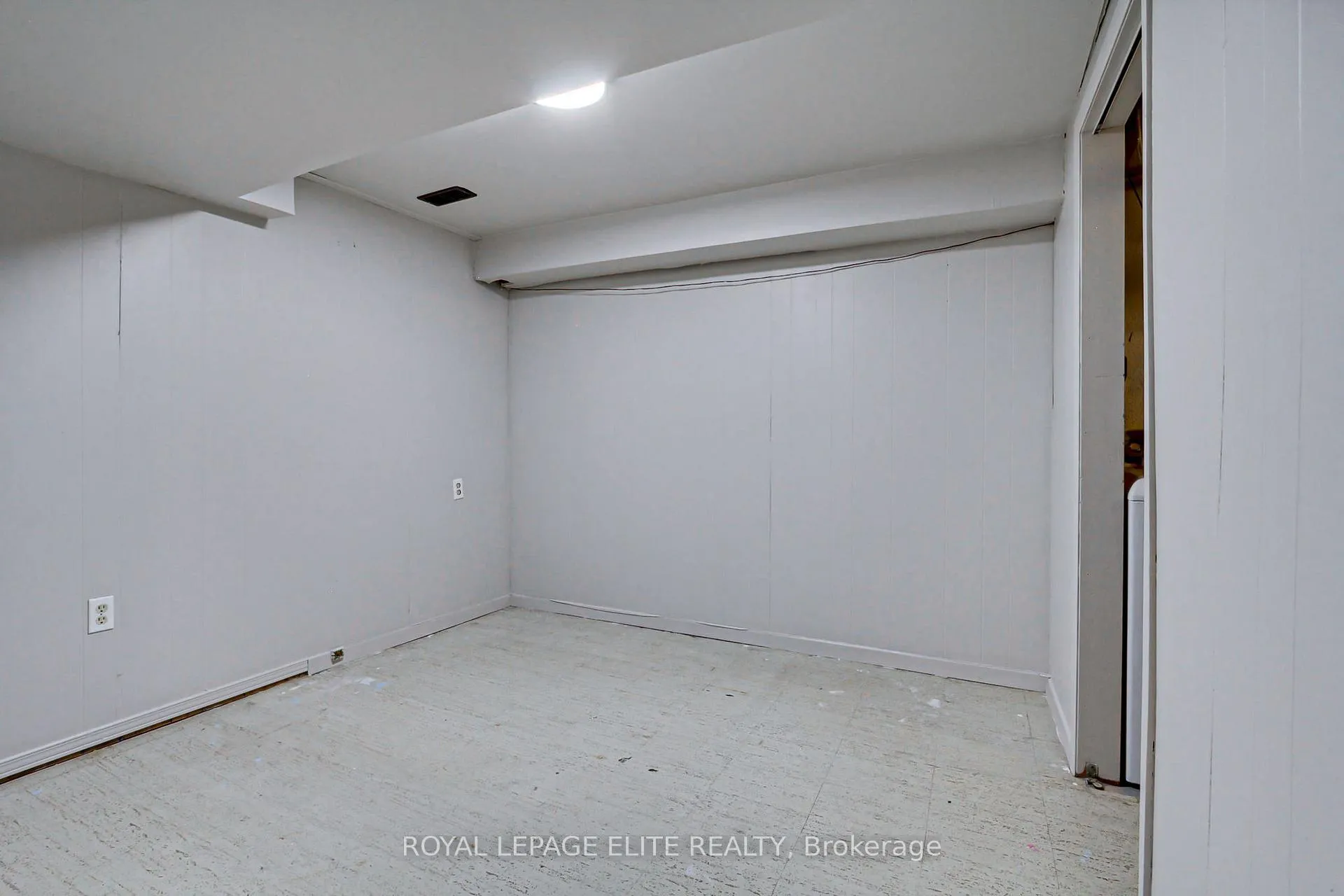 Photo 36 of 19 Lindisfarne Way, Markham, Markham Village — HOMEH