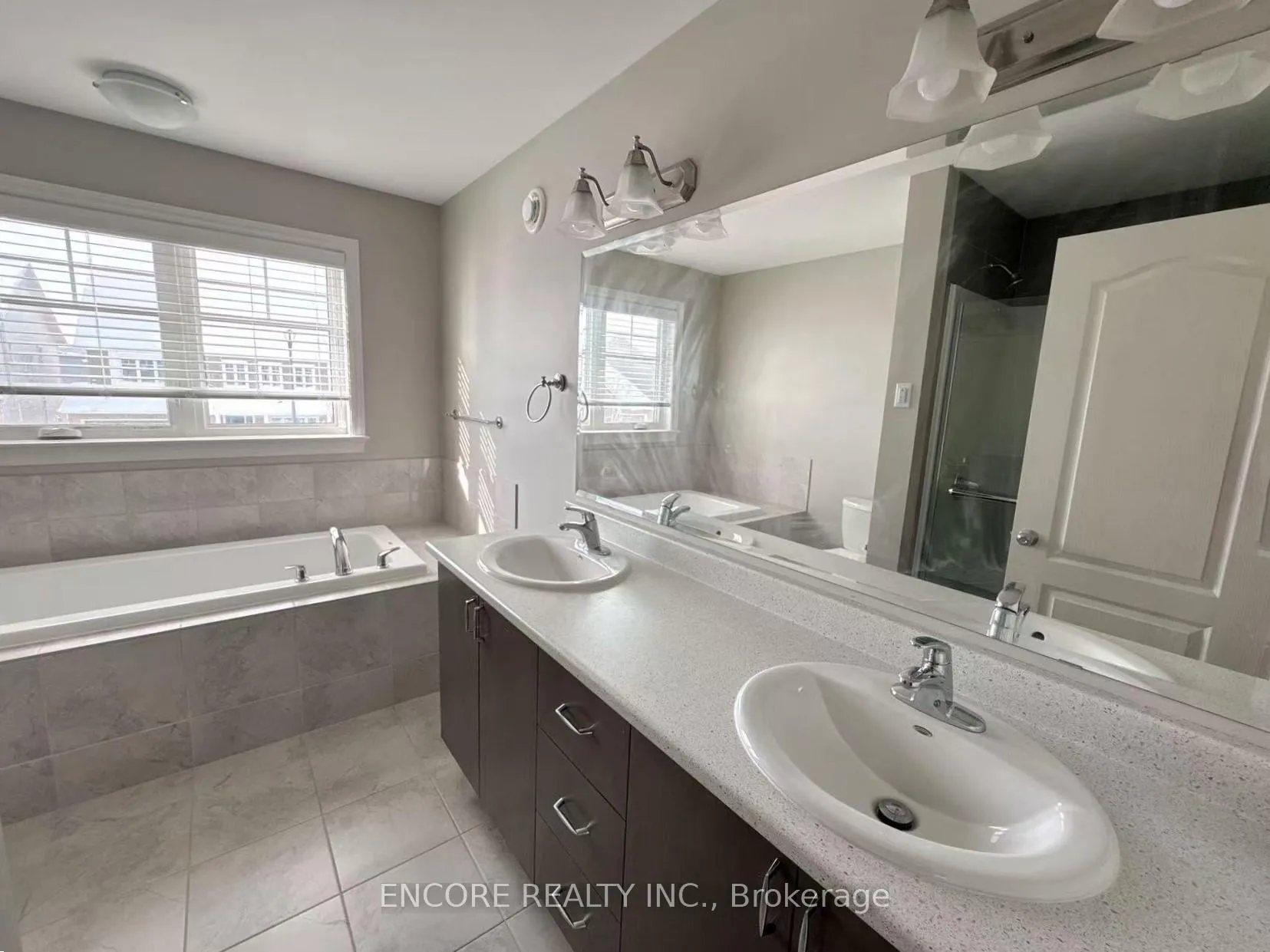 Photo 13 of 613 Halloway Drive, Kingston, Kingston East (Incl Barret Crt) — HOMEH