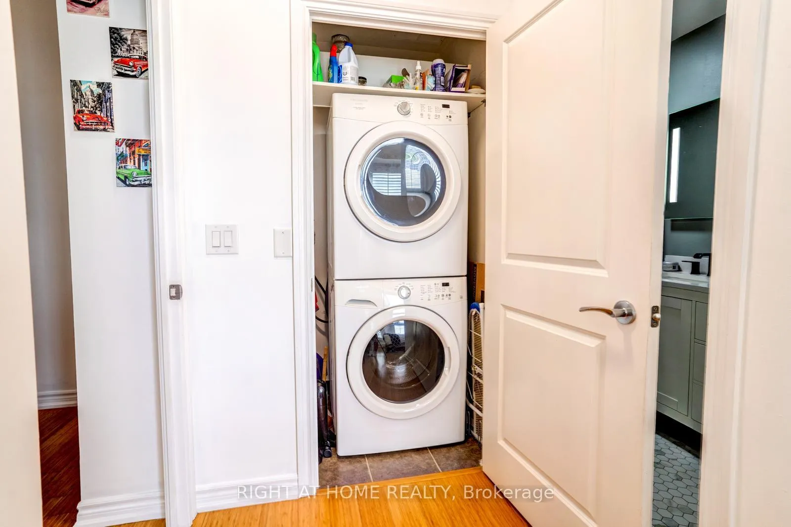 Photo 23 of 7730 Kipling Avenue, Vaughan, West Woodbridge — HOMEH