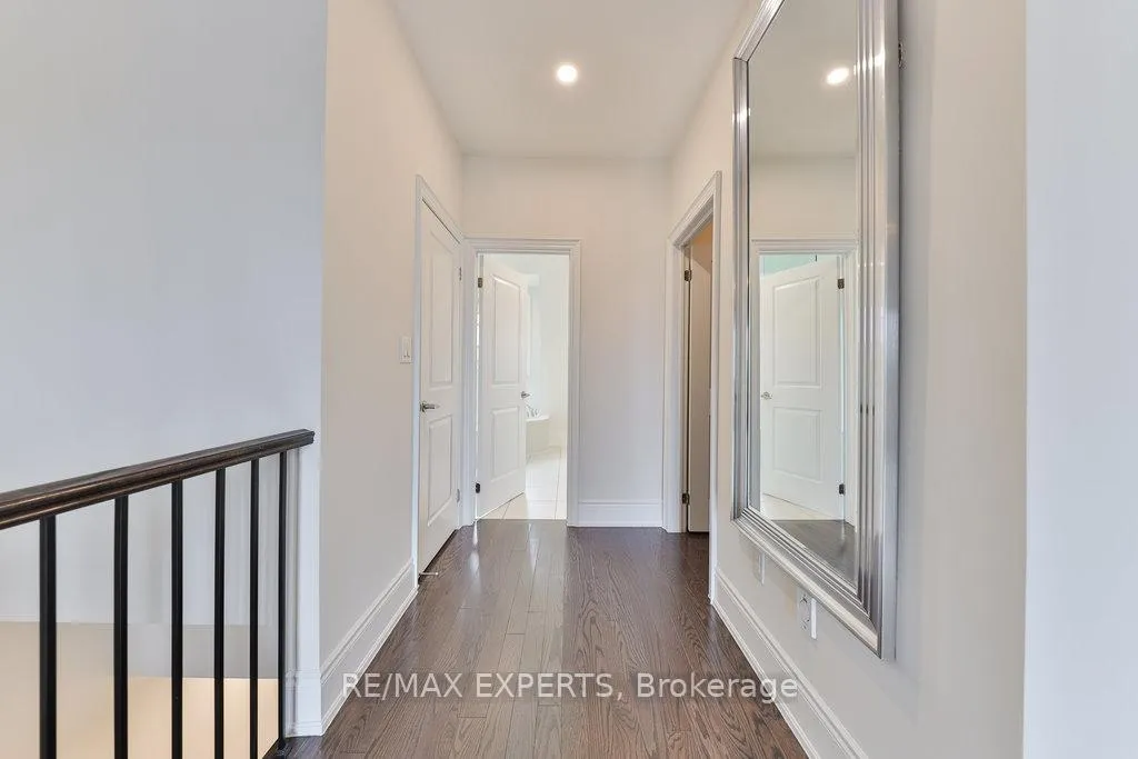 Photo 23 of 25 Powseland Crescent, Vaughan, West Woodbridge — HOMEH