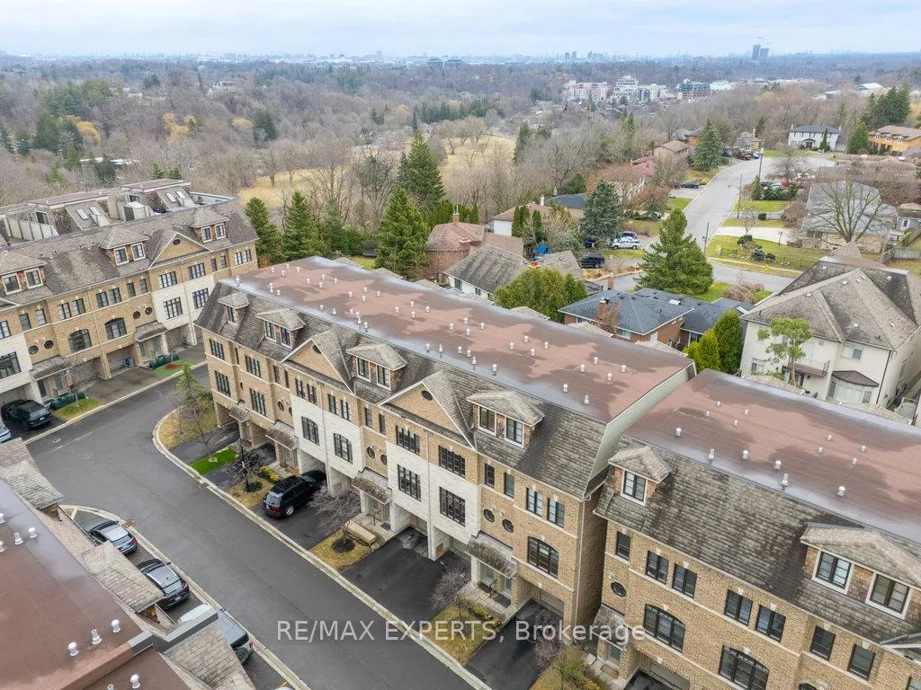 Photo 33 of 25 Powseland Crescent, Vaughan, West Woodbridge — HOMEH
