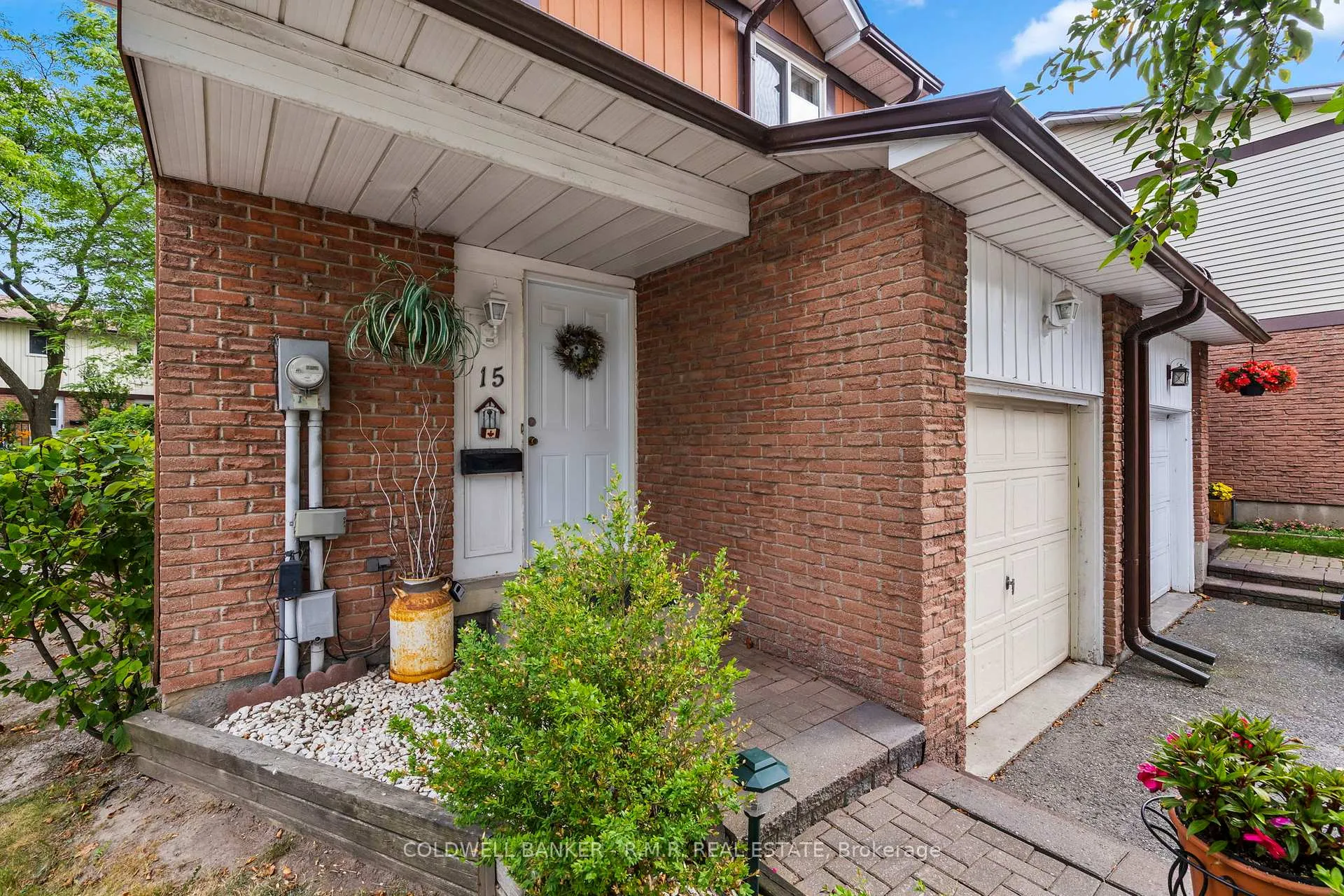 Photo 3 of Unit 15, 540 Dorchester Drive, Oshawa, Vanier — HOMEH