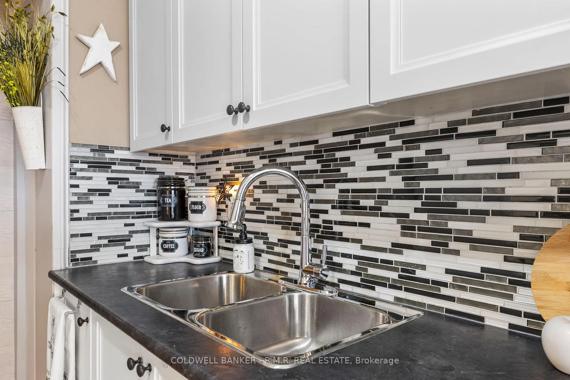 Photo 20 of Unit 15, 540 Dorchester Drive, Oshawa, Vanier — HOMEH