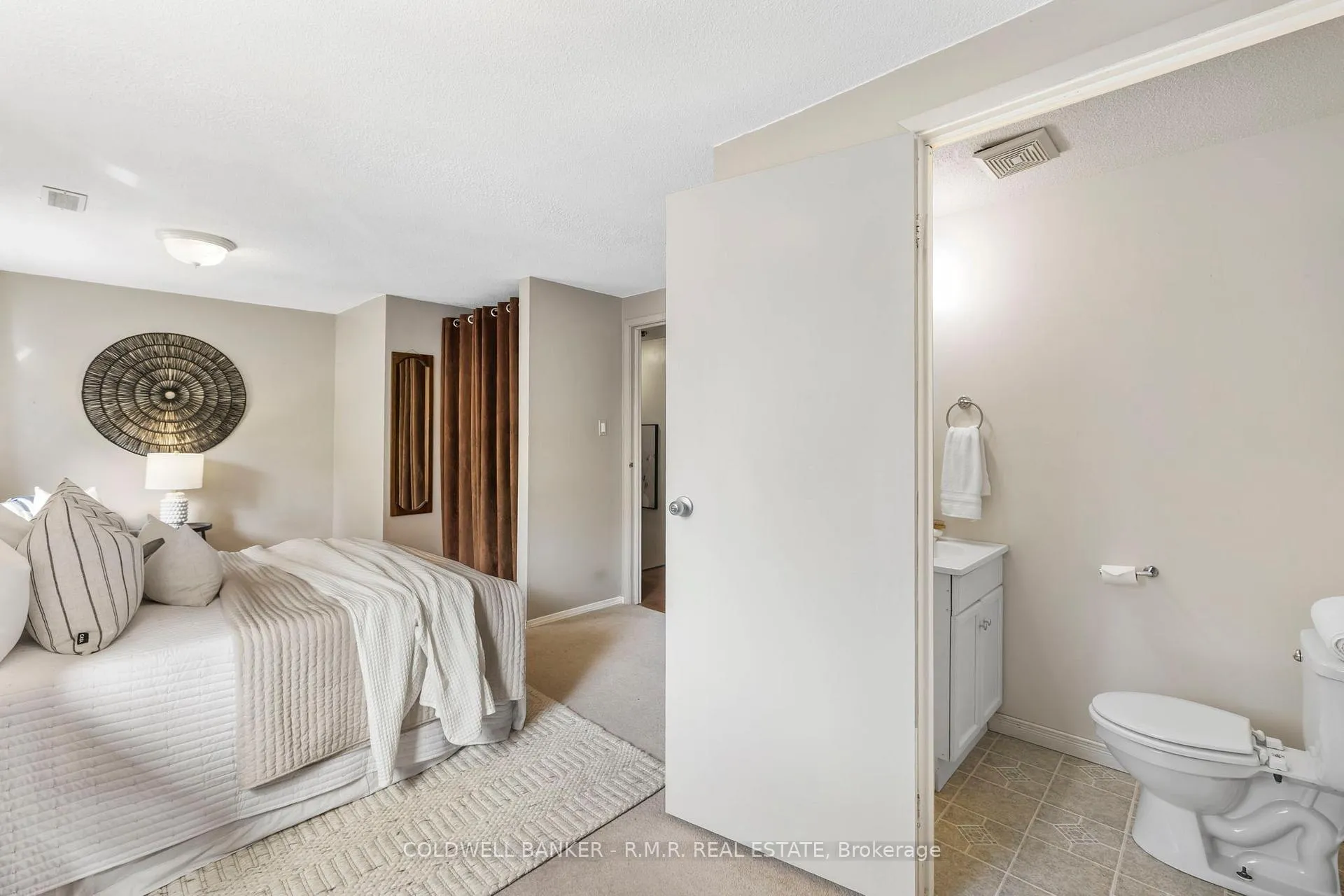 Photo 24 of Unit 15, 540 Dorchester Drive, Oshawa, Vanier — HOMEH
