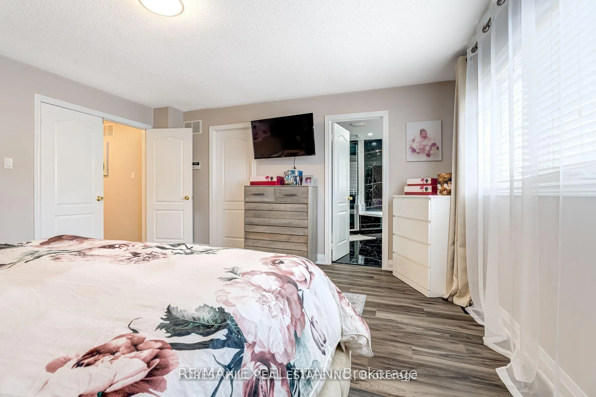 Photo 20 of 113 Destino Crescent, Vaughan, Vellore Village — HOMEH
