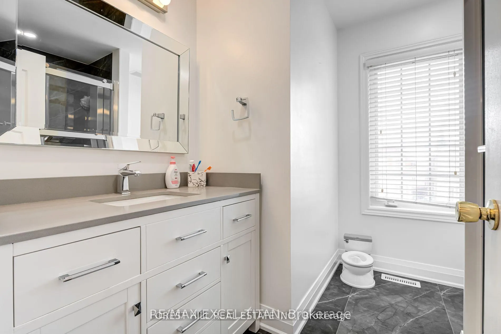 Photo 33 of 113 Destino Crescent, Vaughan, Vellore Village — HOMEH