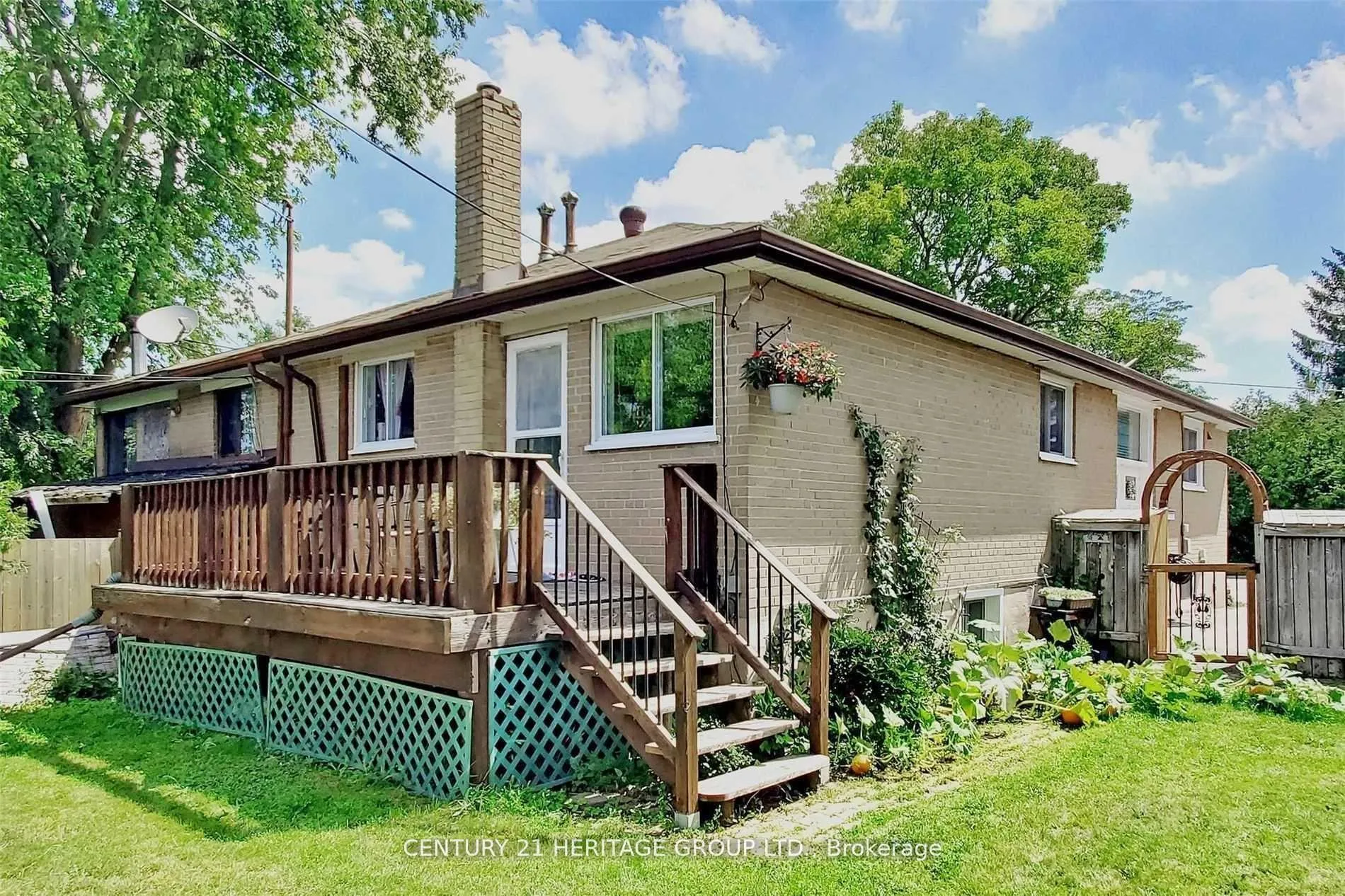Photo 27 of Unit Main, 34 Kitimat Crescent, Aurora, Aurora Heights — HOMEH