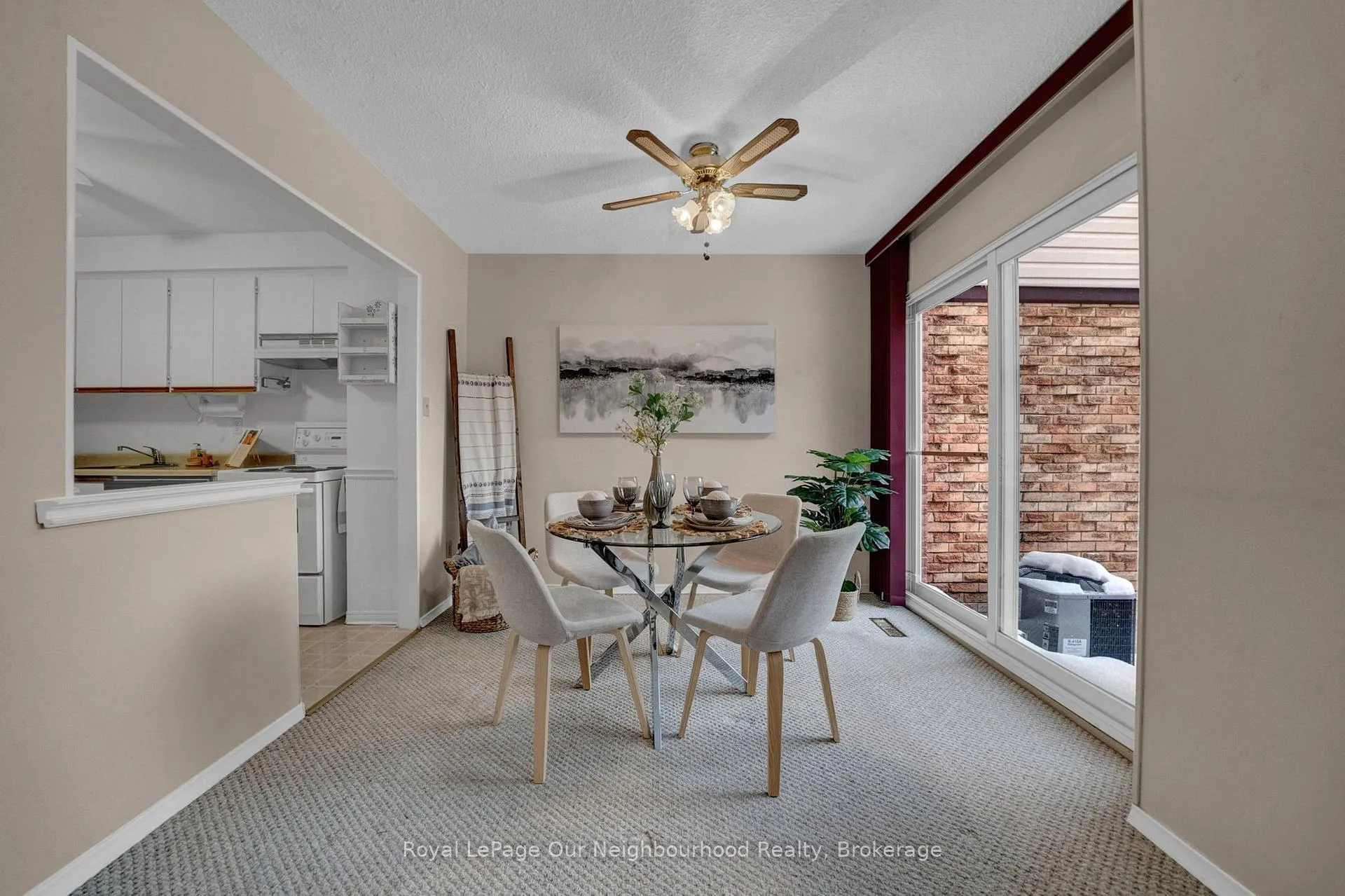 Photo 12 of Unit 7, 1330 Trowbridge Drive, Oshawa, Centennial — HOMEH