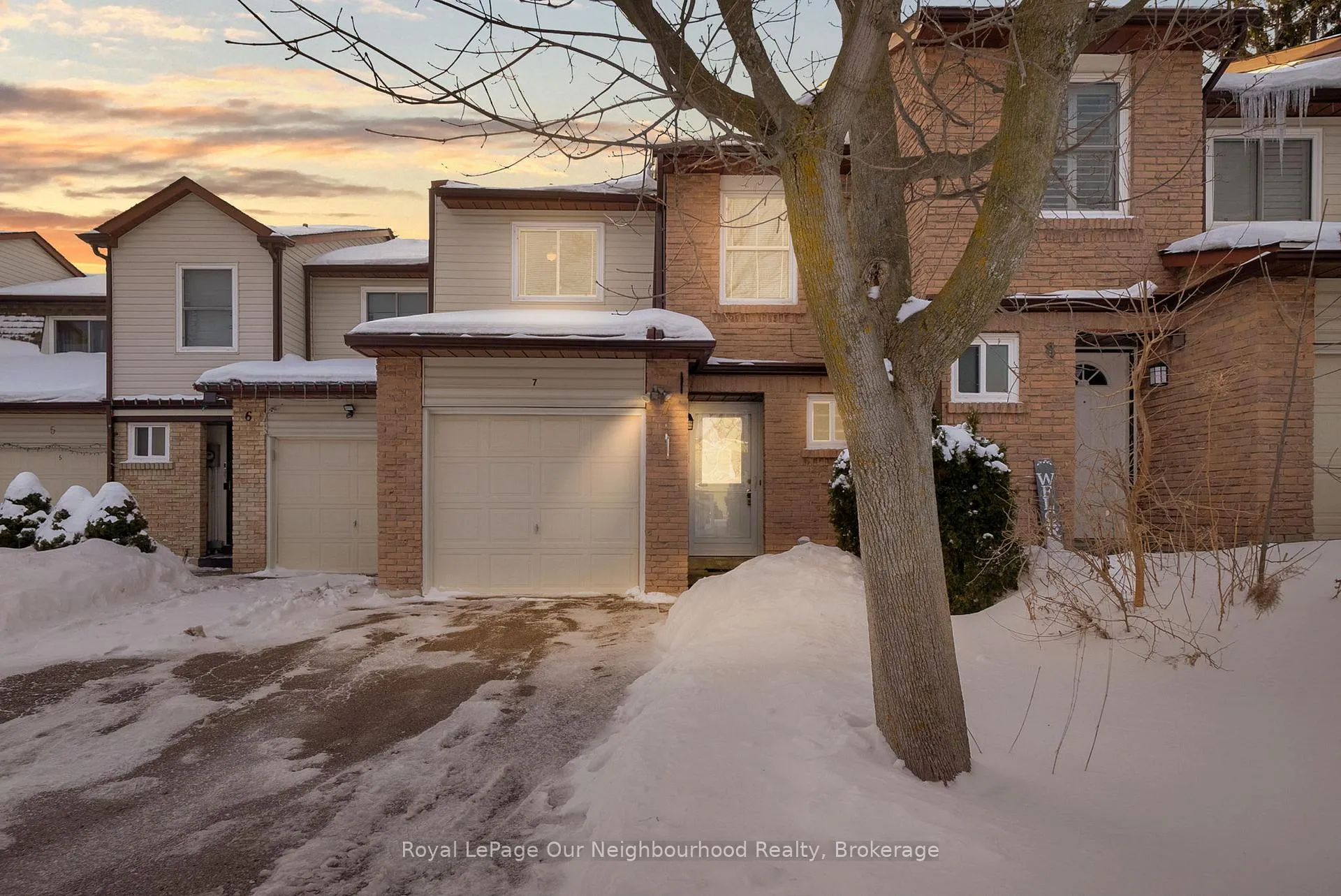 Photo 29 of Unit 7, 1330 Trowbridge Drive, Oshawa, Centennial — HOMEH