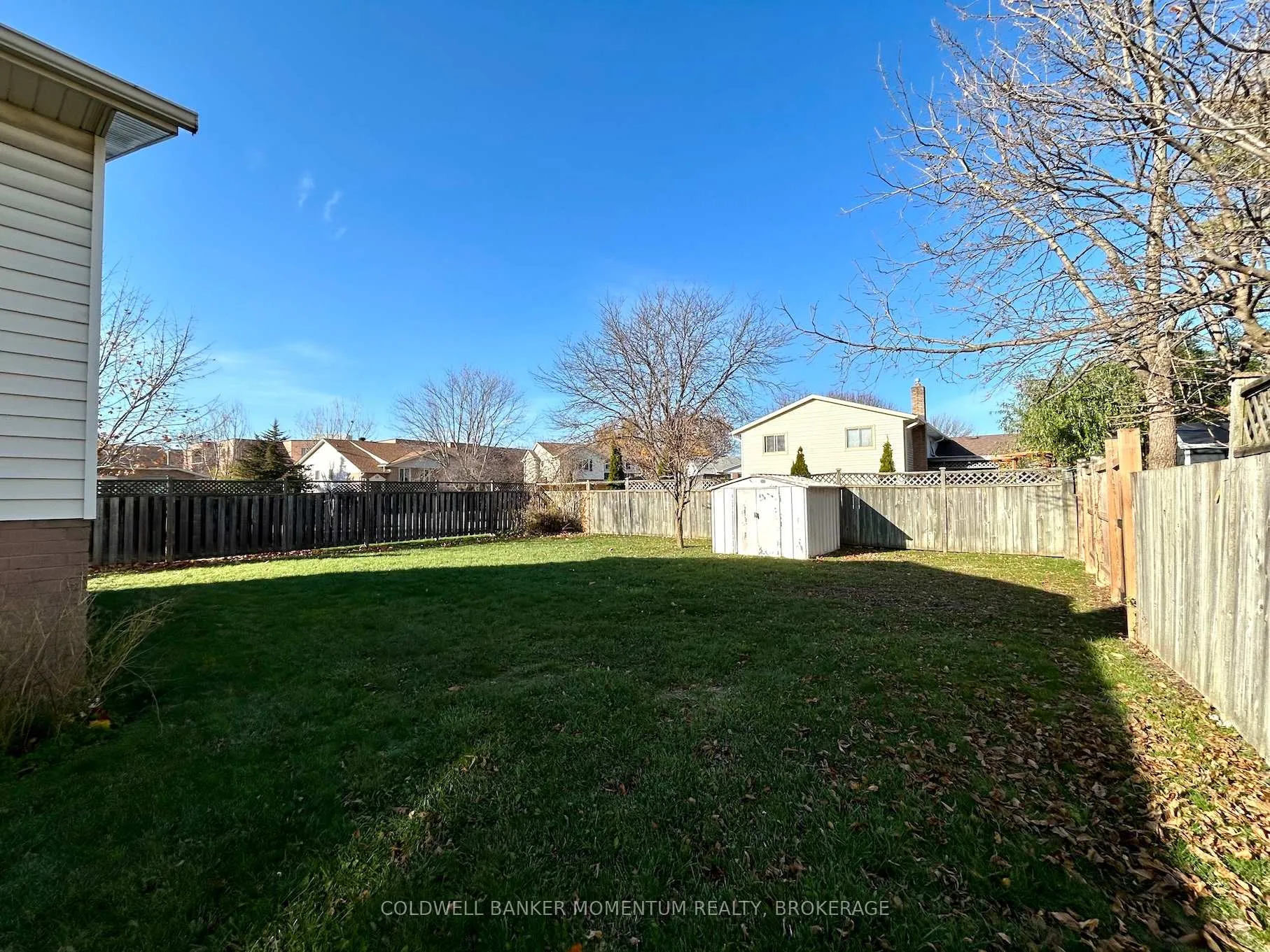 Photo 2 of Unit Main, 2 Cornwell Circle, St. Catharines, Ridley — HOMEH