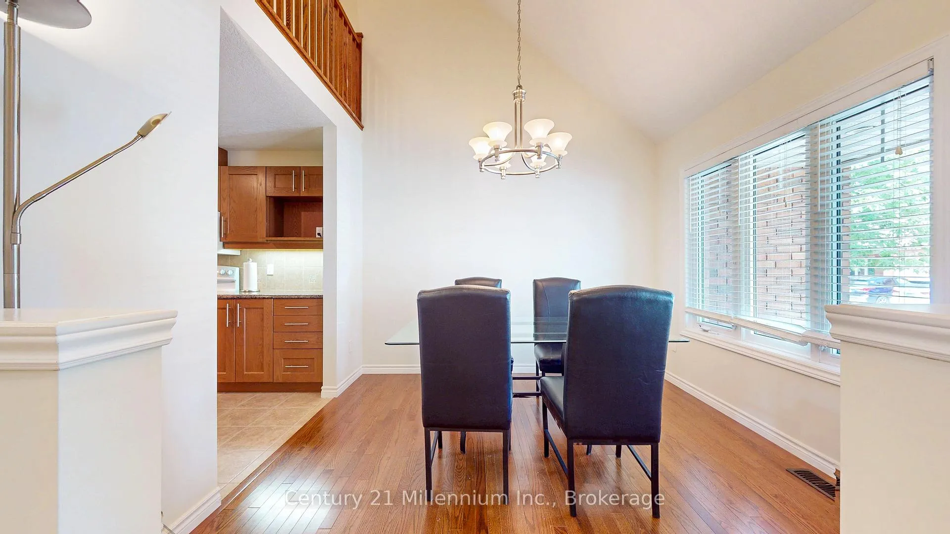 Photo 9 of 110 Empire Lane, Meaford — HOMEH