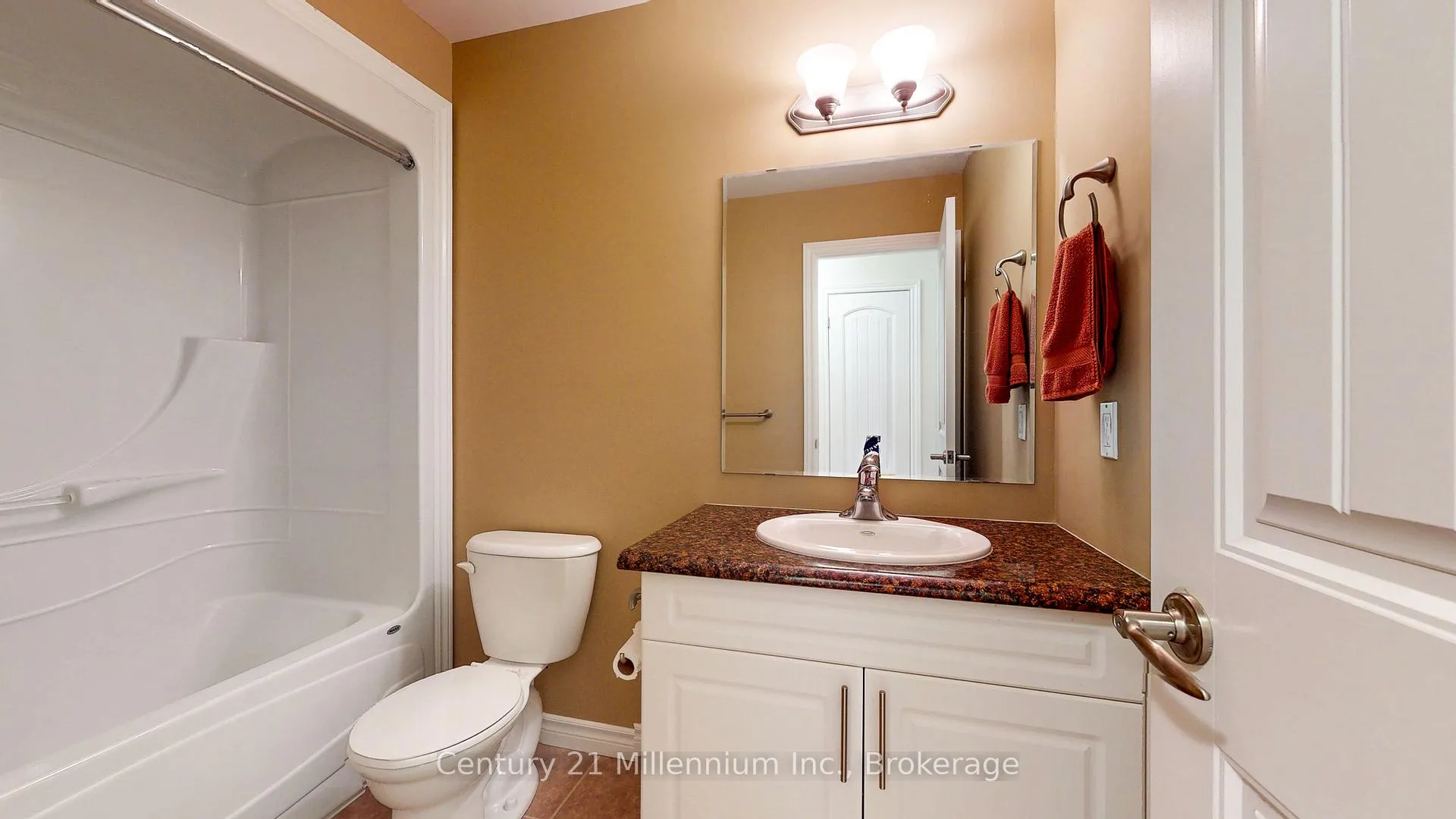 Photo 25 of 110 Empire Lane, Meaford — HOMEH