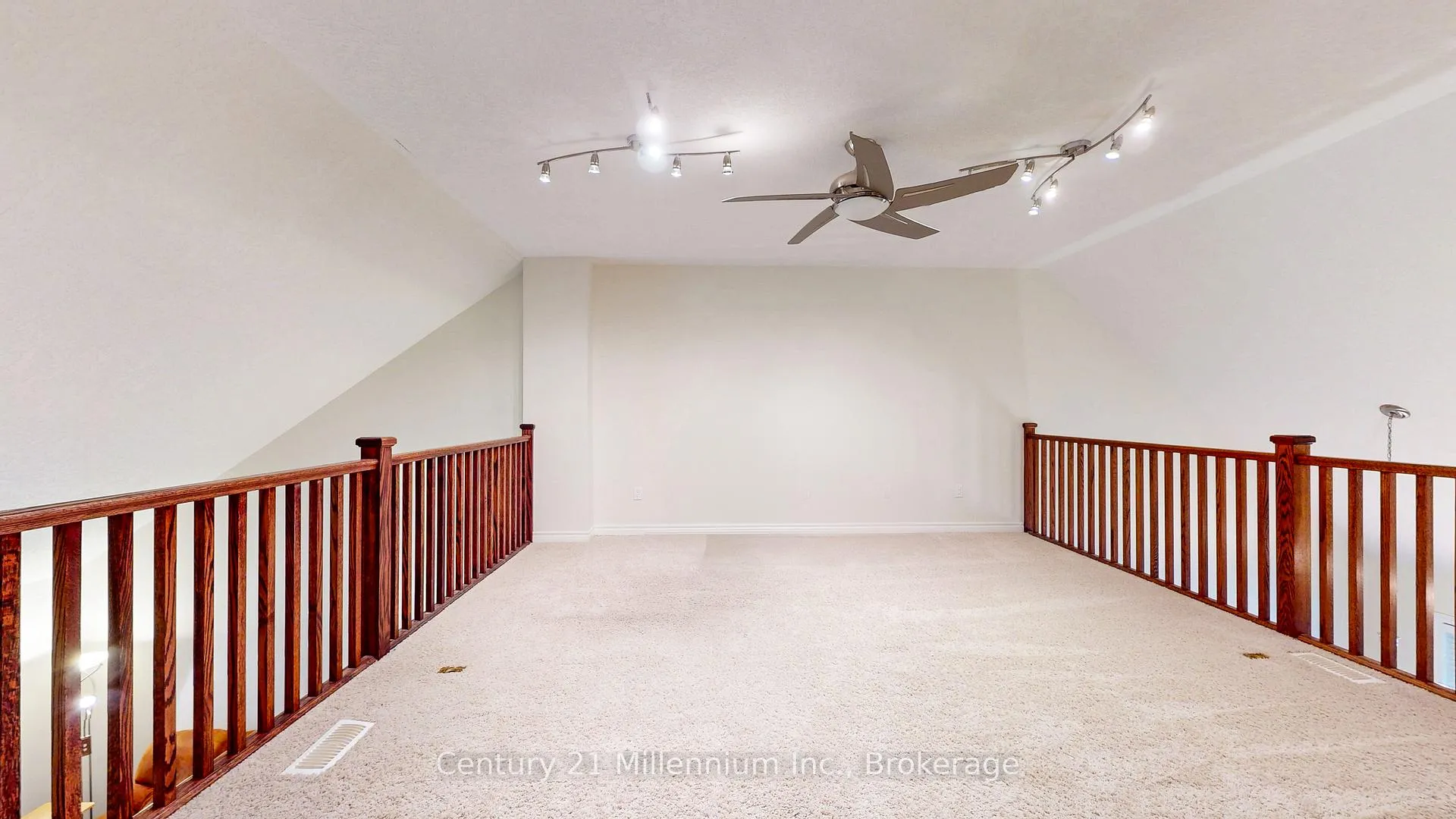 Photo 28 of 110 Empire Lane, Meaford — HOMEH