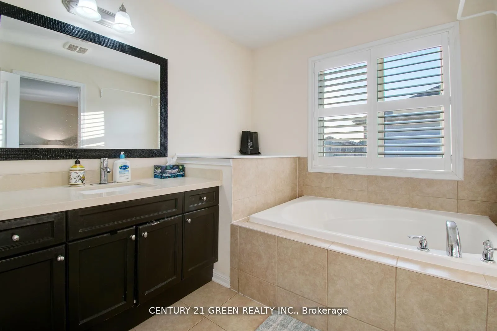Photo 39 of 26 Killick Road, Brampton, Northwest Brampton — HOMEH
