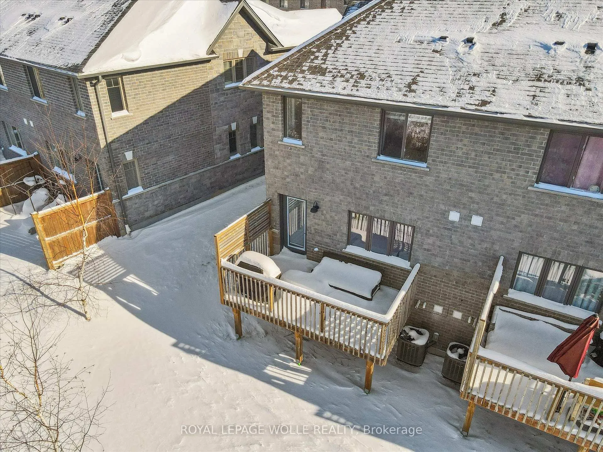 Photo 33 of 523 Hollybrook Crescent, Kitchener — HOMEH