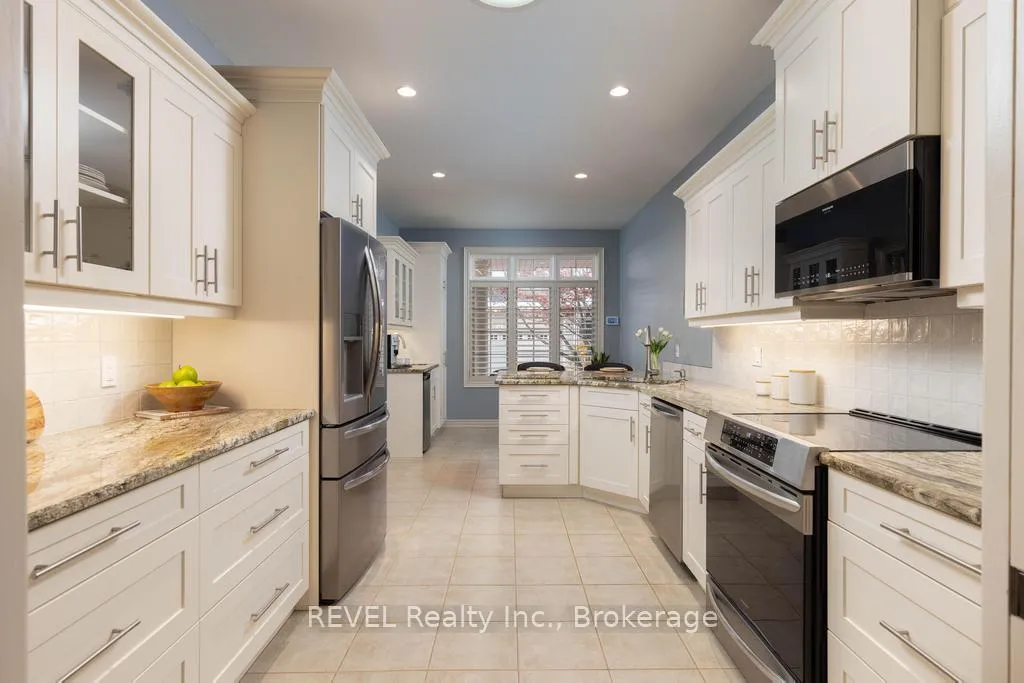 Photo 9 of Unit 3, 31 Sawmill Road, St. Catharines, Grapeview — HOMEH