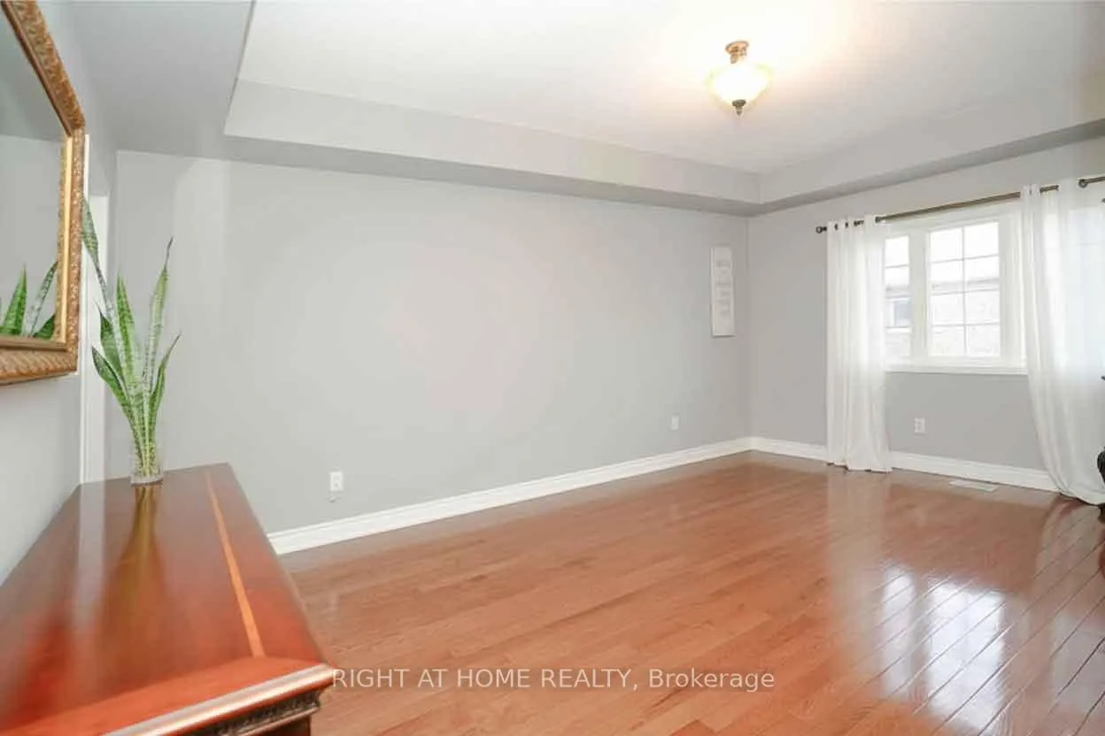 Photo 9 of Unit Main, 48 Feint Drive, Ajax, Northwest Ajax — HOMEH