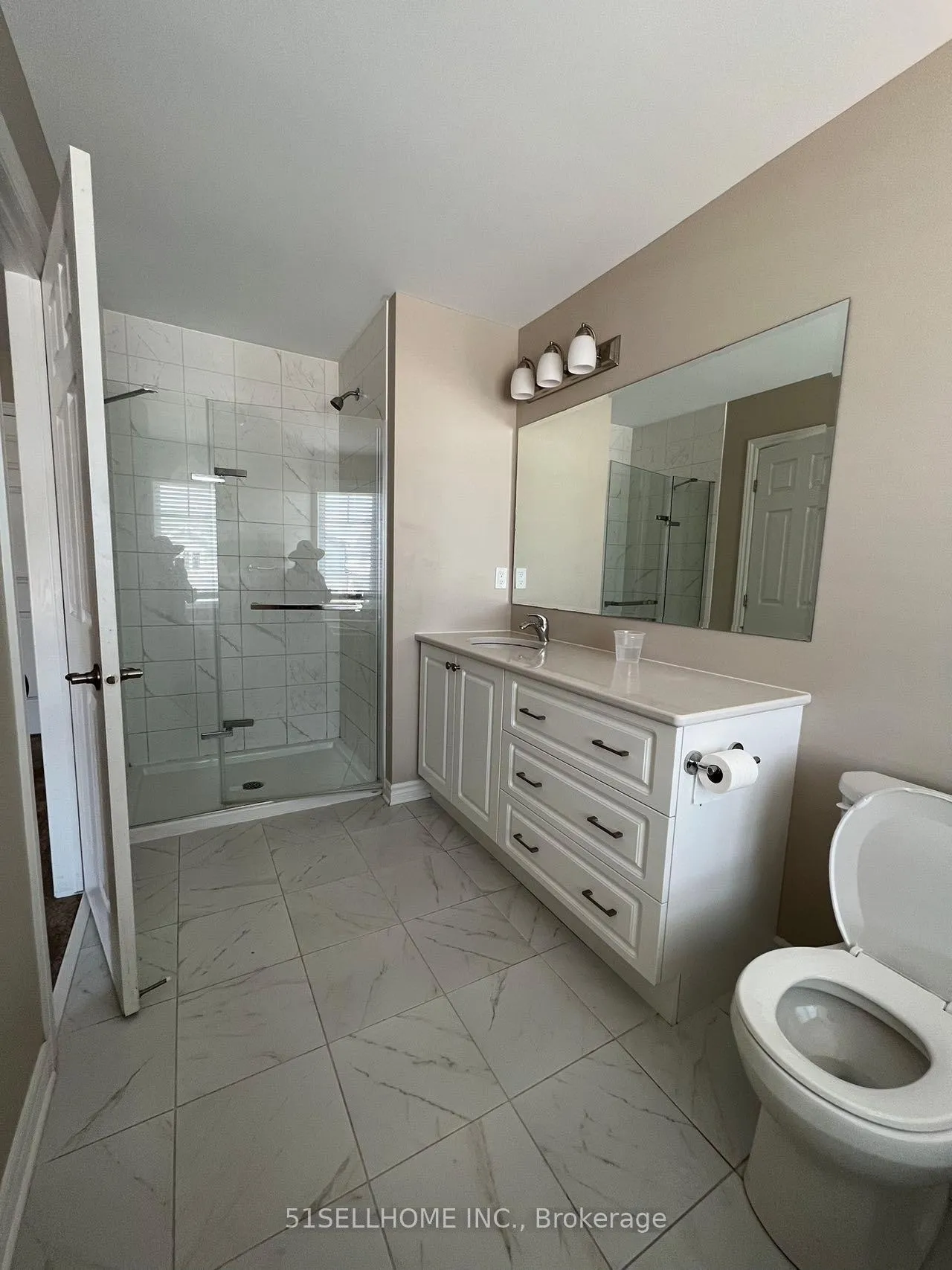 Photo 11 of 1424 Summer Street, Kingston, Kingston East (Incl Barret Crt) — HOMEH