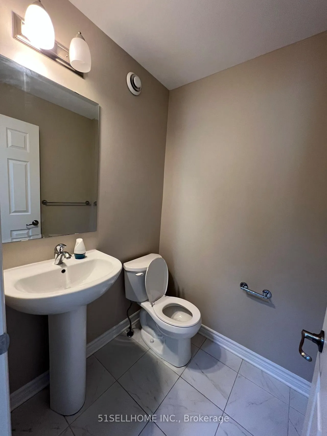 Photo 18 of 1424 Summer Street, Kingston, Kingston East (Incl Barret Crt) — HOMEH