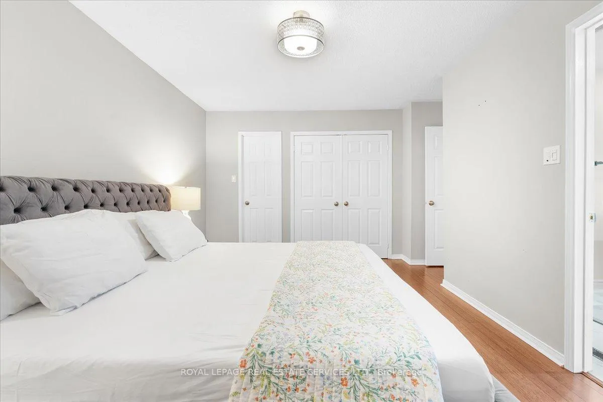 Photo 20 of 29 Woolf Crescent, Ajax, South East — HOMEH