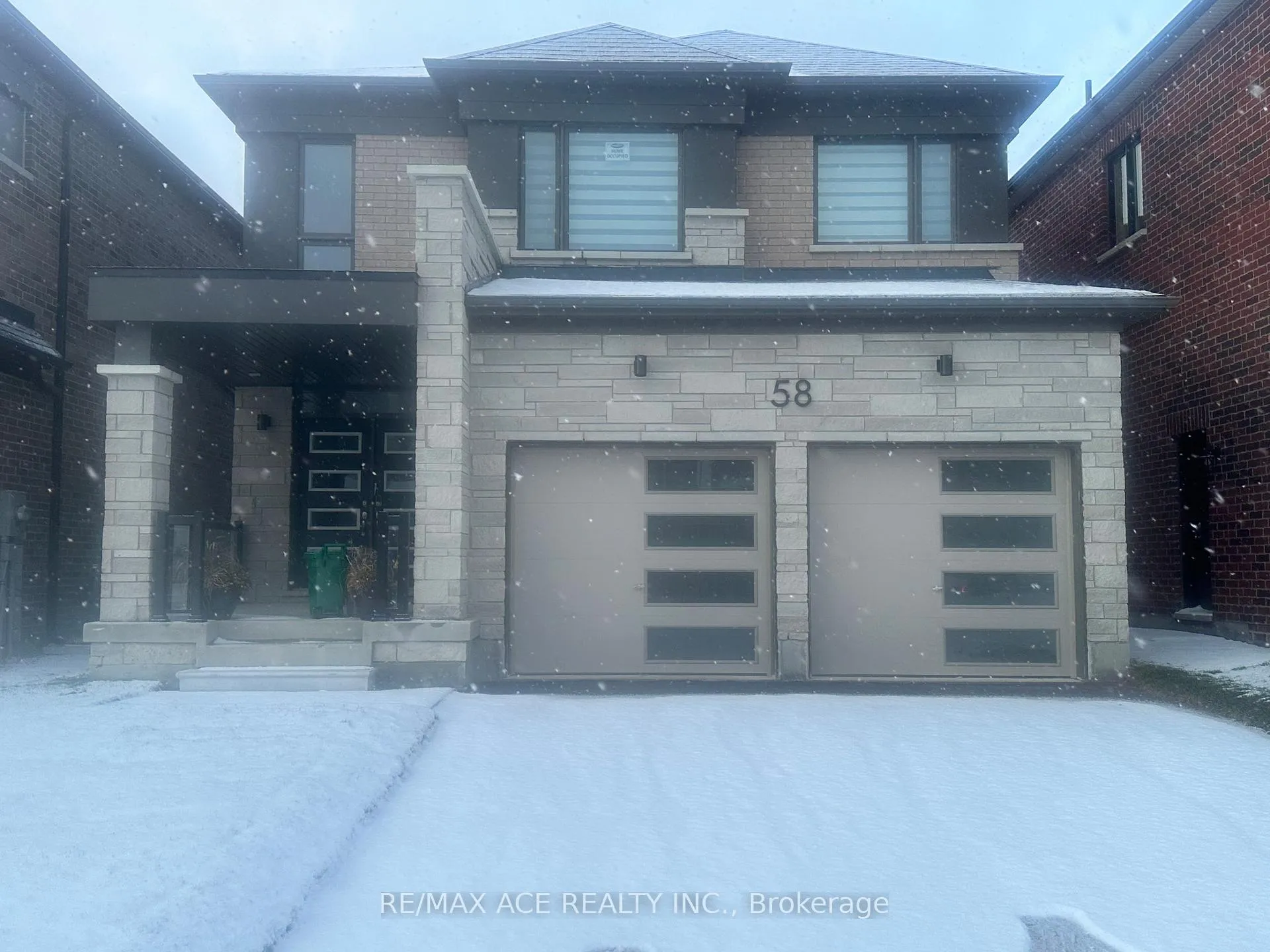 Photo 1 of 58 Mcbride Trail, Barrie, Rural Barrie Southeast — HOMEH