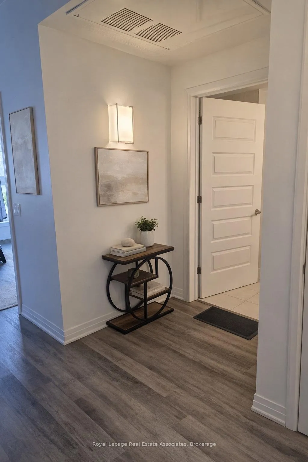 Photo 9 of 470 Gordon Krantz Avenue, Milton, Walker — HOMEH