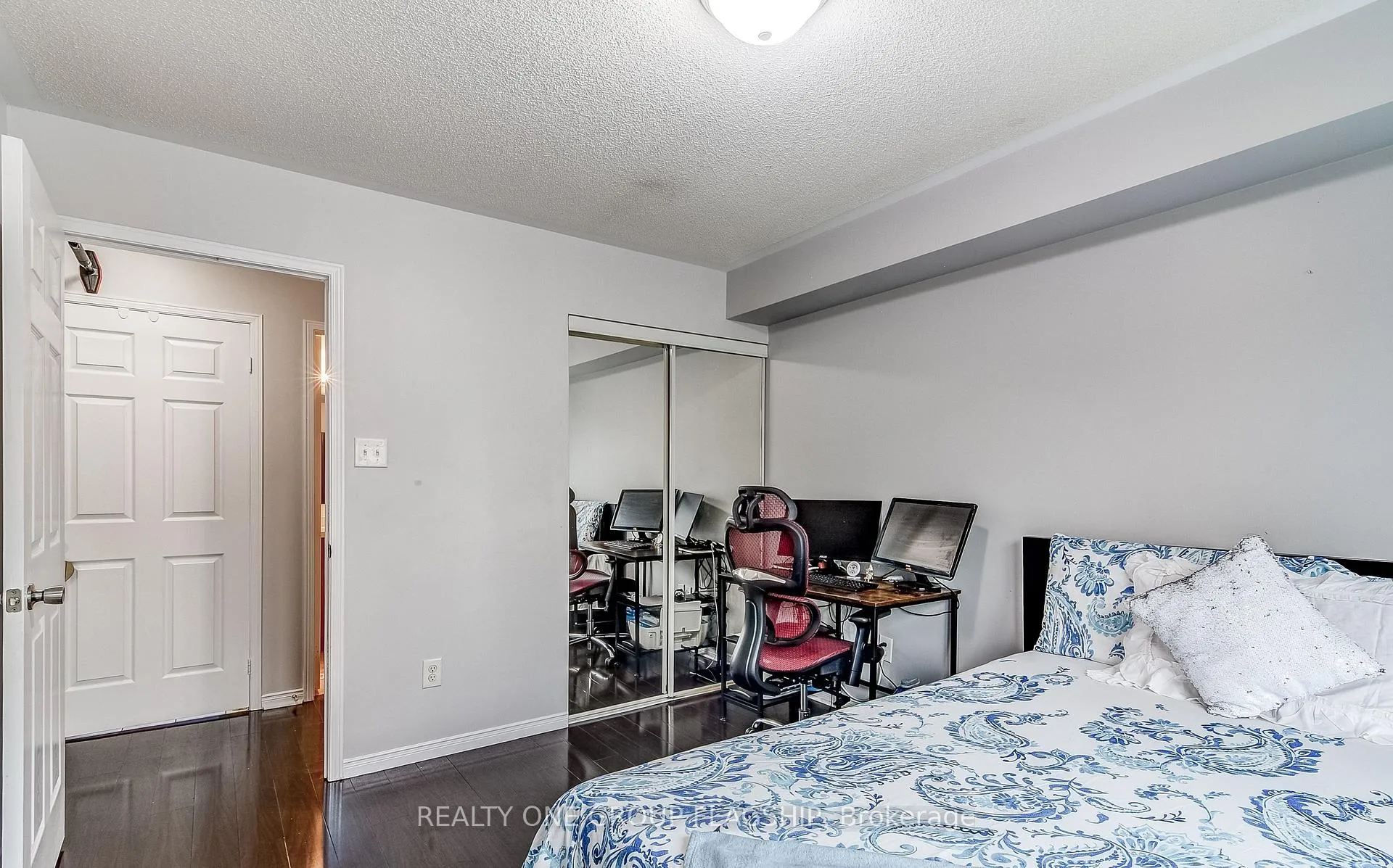 Photo 9 of 60 Fairwood Circle, Brampton, Sandringham-Wellington — HOMEH
