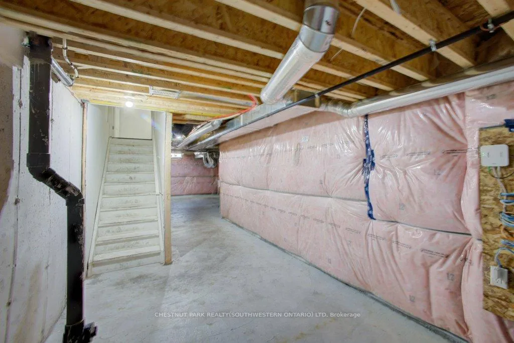 Photo 29 of 5 Donald Ficht Crescent, Brampton, Northwest Brampton — HOMEH
