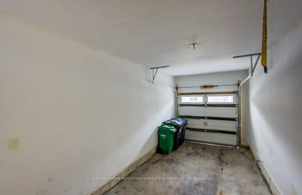 Photo 32 of 5 Donald Ficht Crescent, Brampton, Northwest Brampton — HOMEH