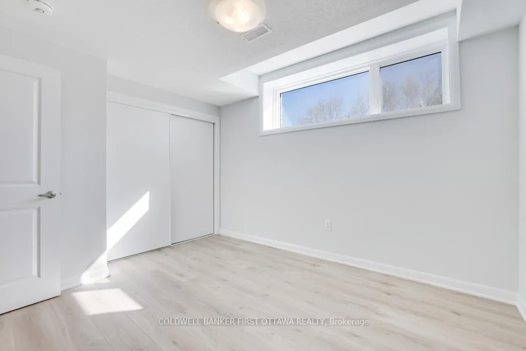 Photo 24 of 917 Creekway Private, Ottawa, Kanata - Kanata Lakes/Heritage Hills — HOMEH