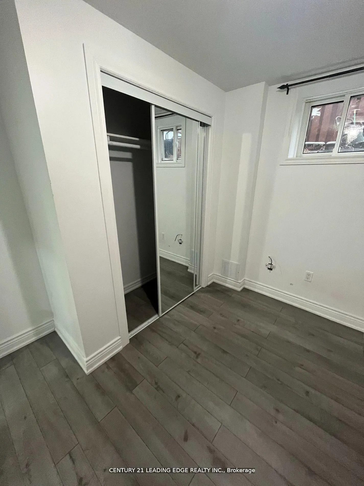 Photo 7 of Unit Lower, 11 Deforest Drive, Brampton, Fletcher's Meadow — HOMEH
