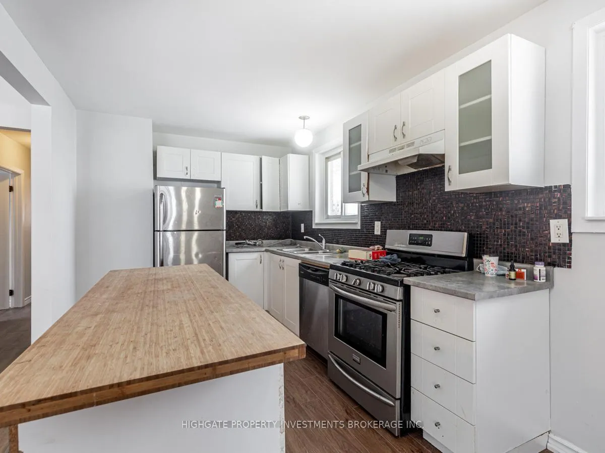 Photo 9 of Unit Main, 1348 Tatra Drive, Pickering, Bay Ridges — HOMEH