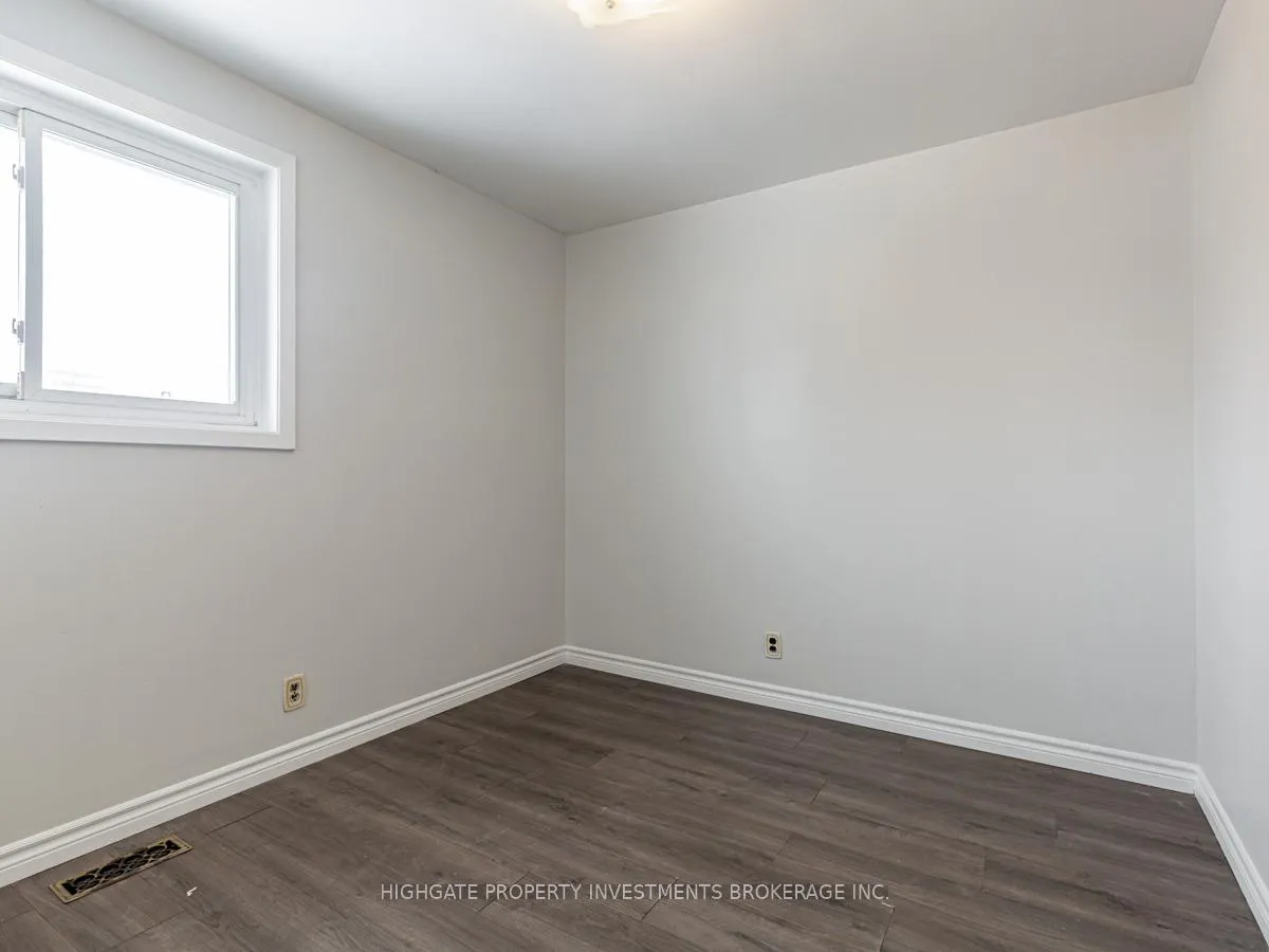 Photo 13 of Unit Main, 1348 Tatra Drive, Pickering, Bay Ridges — HOMEH