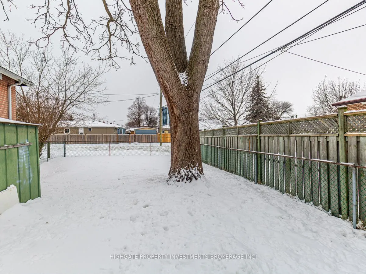 Photo 19 of Unit Main, 1348 Tatra Drive, Pickering, Bay Ridges — HOMEH