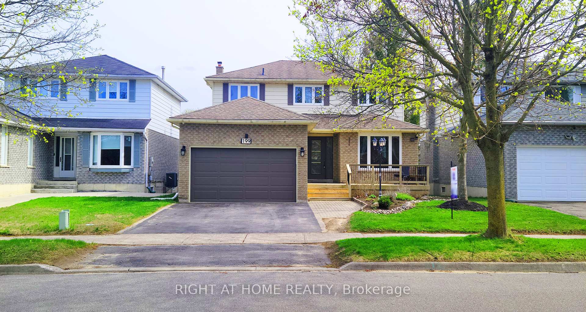 Photo 1 of 199 Biscayne Boulevard, Georgina, Keswick South — HOMEH