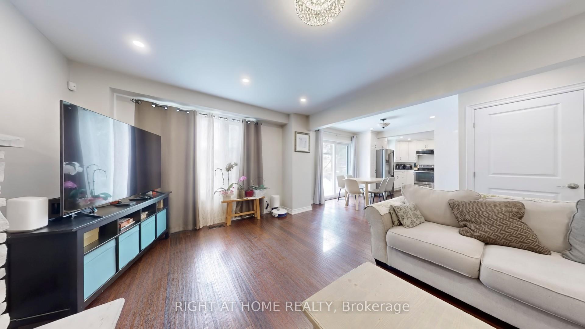 Photo 19 of 199 Biscayne Boulevard, Georgina, Keswick South — HOMEH