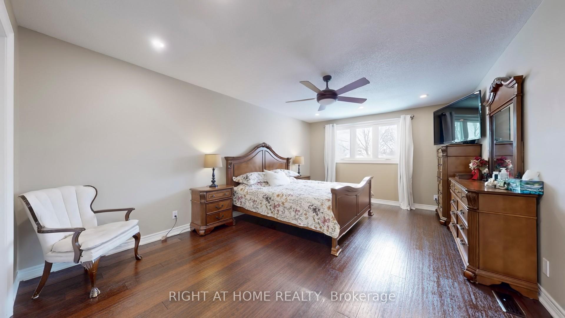 Photo 25 of 199 Biscayne Boulevard, Georgina, Keswick South — HOMEH