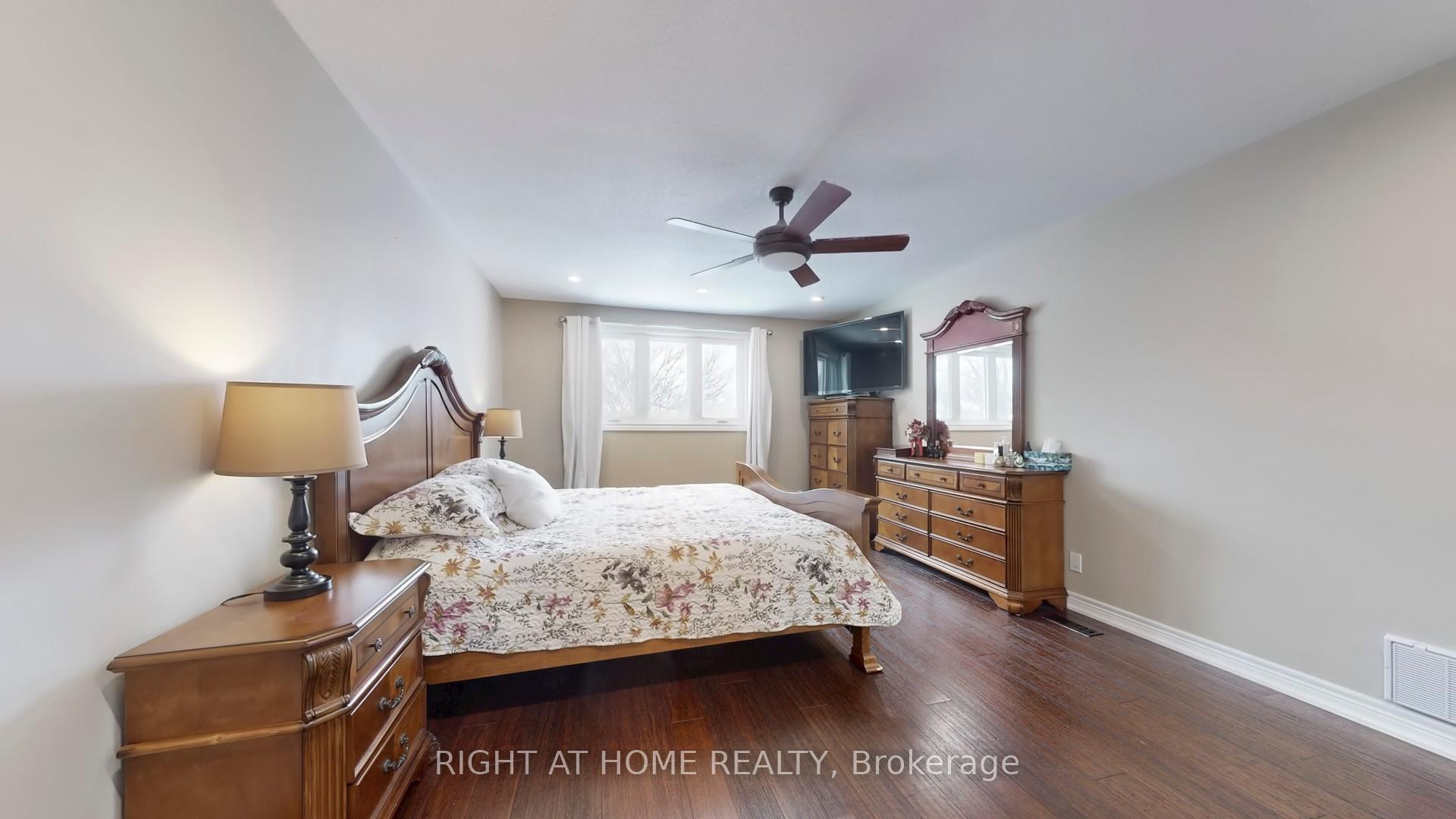 Photo 26 of 199 Biscayne Boulevard, Georgina, Keswick South — HOMEH