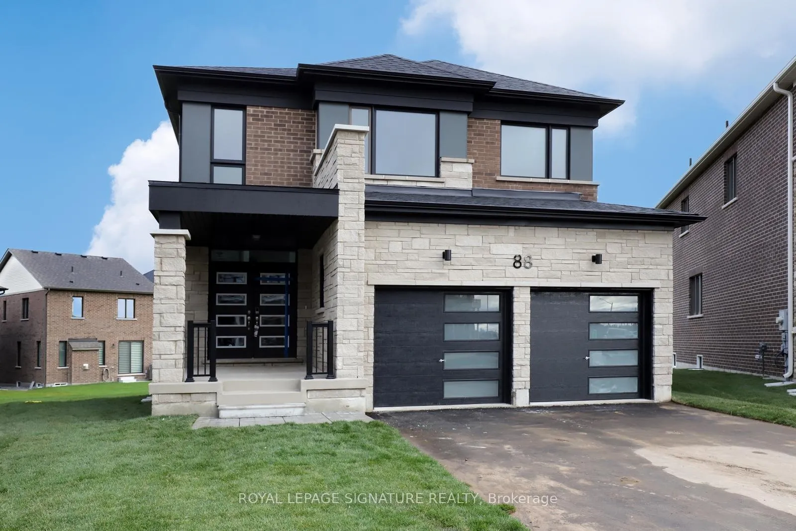 Photo 2 of 88 McBride Trail, Barrie, Rural Barrie Southeast — HOMEH