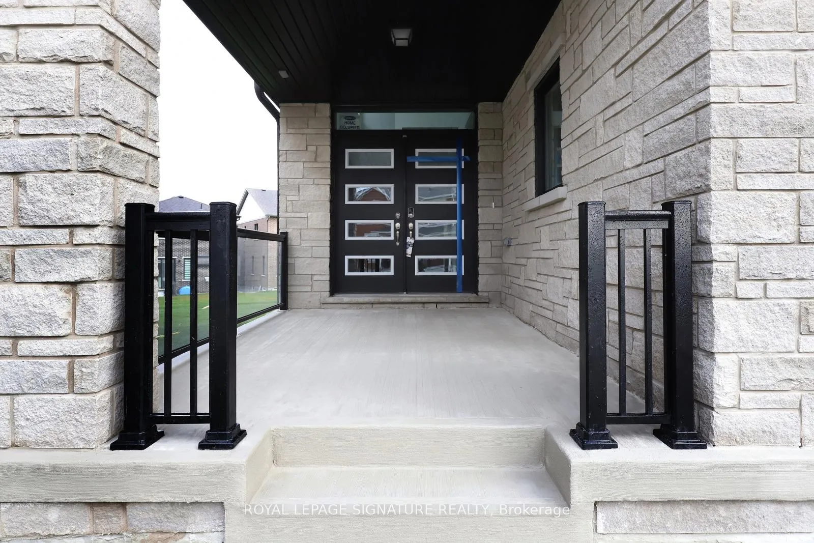 Photo 3 of 88 McBride Trail, Barrie, Rural Barrie Southeast — HOMEH