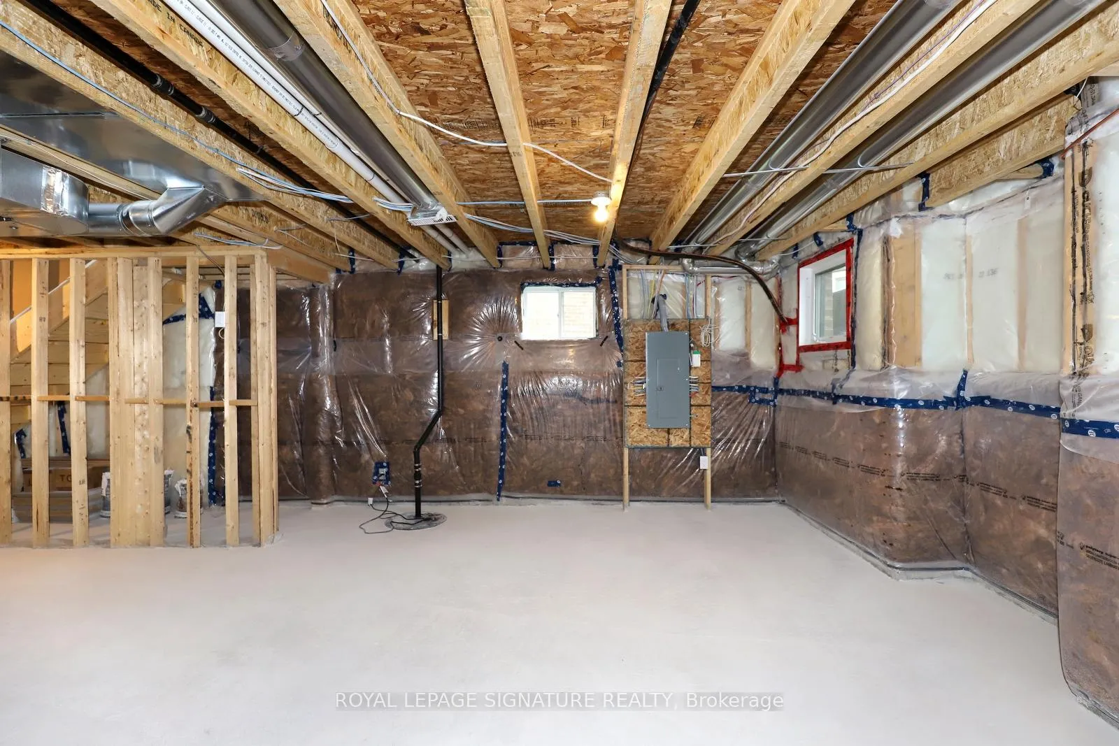 Photo 40 of 88 McBride Trail, Barrie, Rural Barrie Southeast — HOMEH