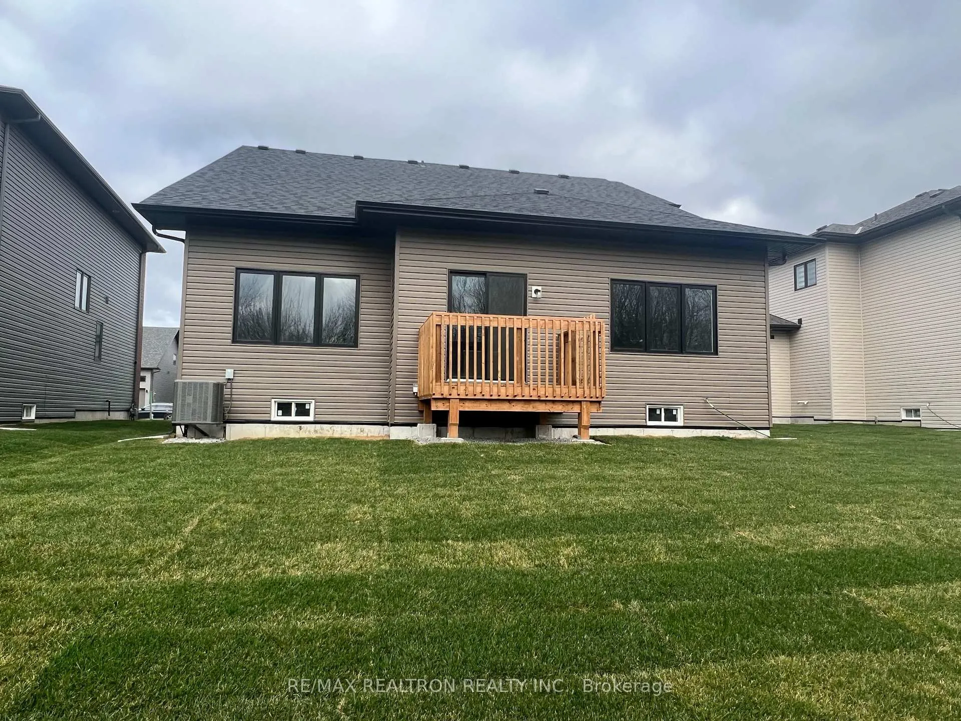 Photo 27 of 3159 Searidge Street, Severn, West Shore — HOMEH