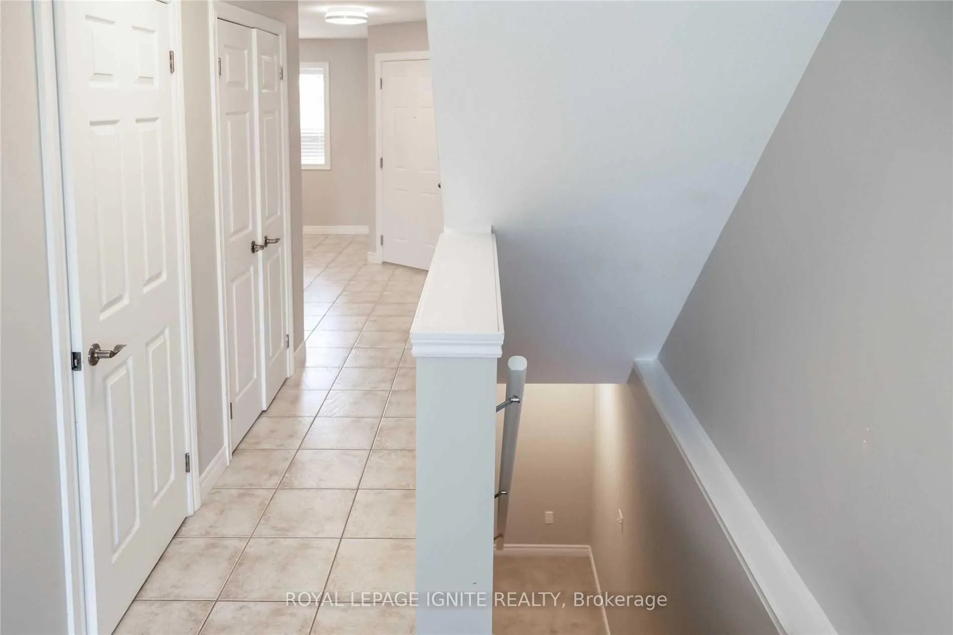 Photo 8 of Unit 36B, 15 Carere Crescent, Guelph, Victoria North — HOMEH