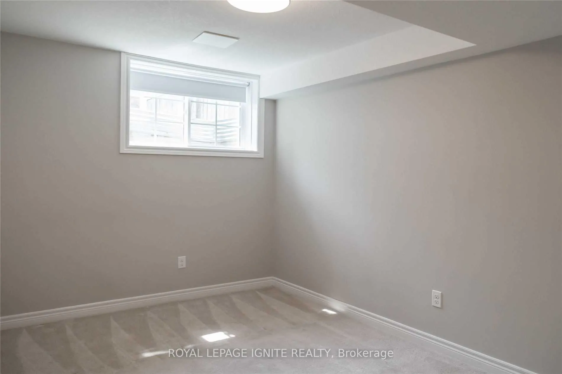 Photo 14 of Unit 36B, 15 Carere Crescent, Guelph, Victoria North — HOMEH